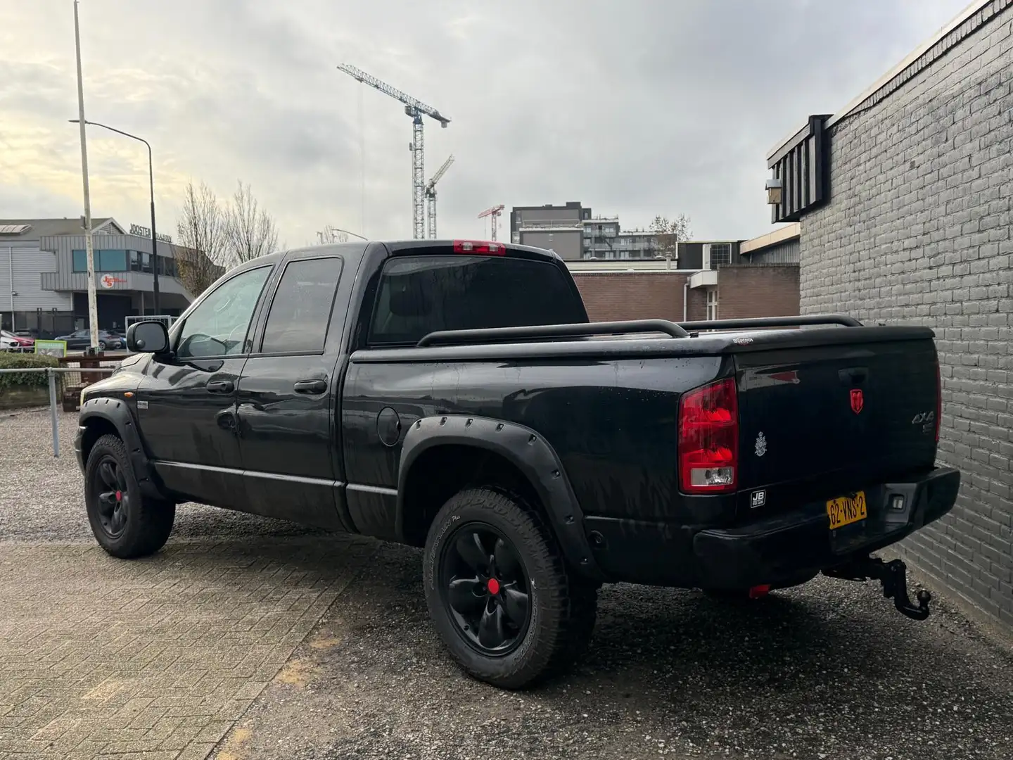 Dodge RAM 1500 QUAD CAB SPORT | BTW Auto | Camera crna - 2