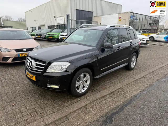 Mercedes-Benz GLK 300 4-Matic, Leder, Panodak, Navi