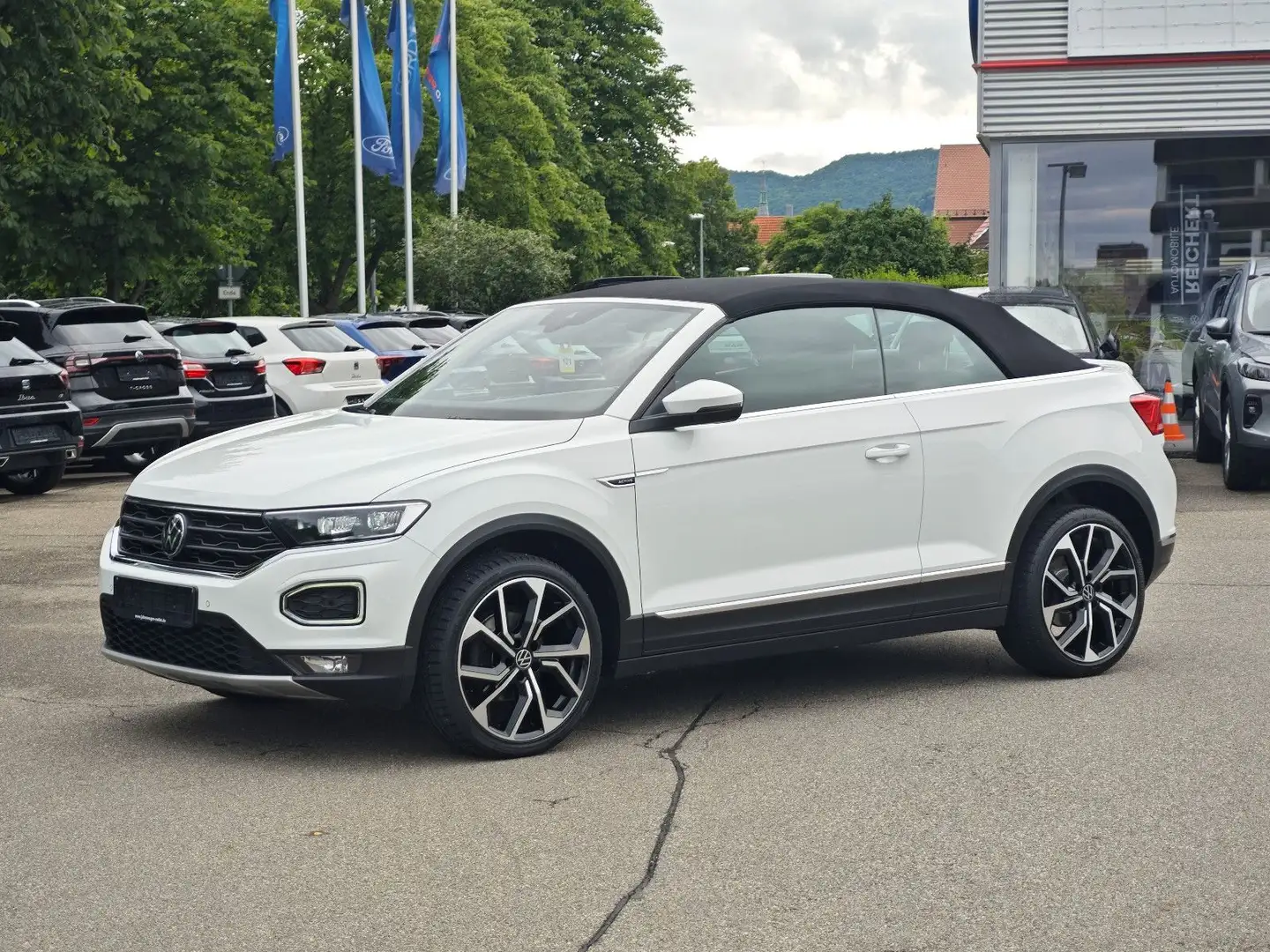Volkswagen T-Roc Cabriolet Active 150PS #NAVI #ACC #LED Weiß - 1