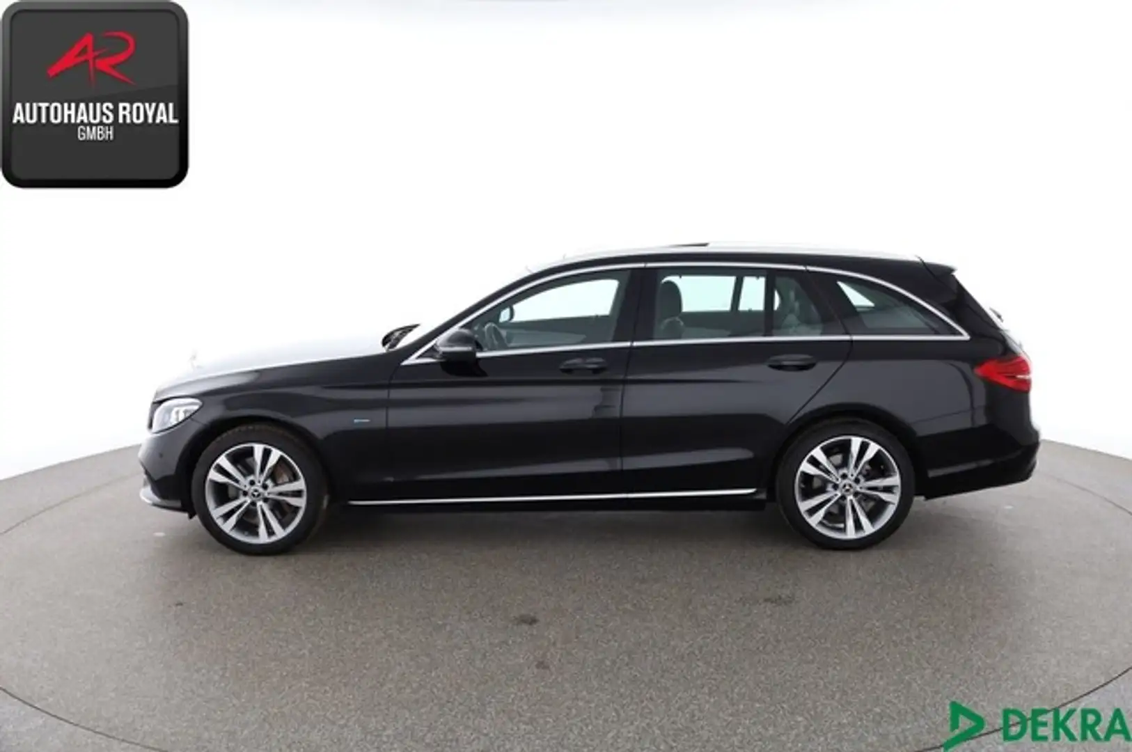 Mercedes-Benz C 300 e T EXCLUSIVE BURMESTER,DISTRO,MULTIBEAM Schwarz - 2