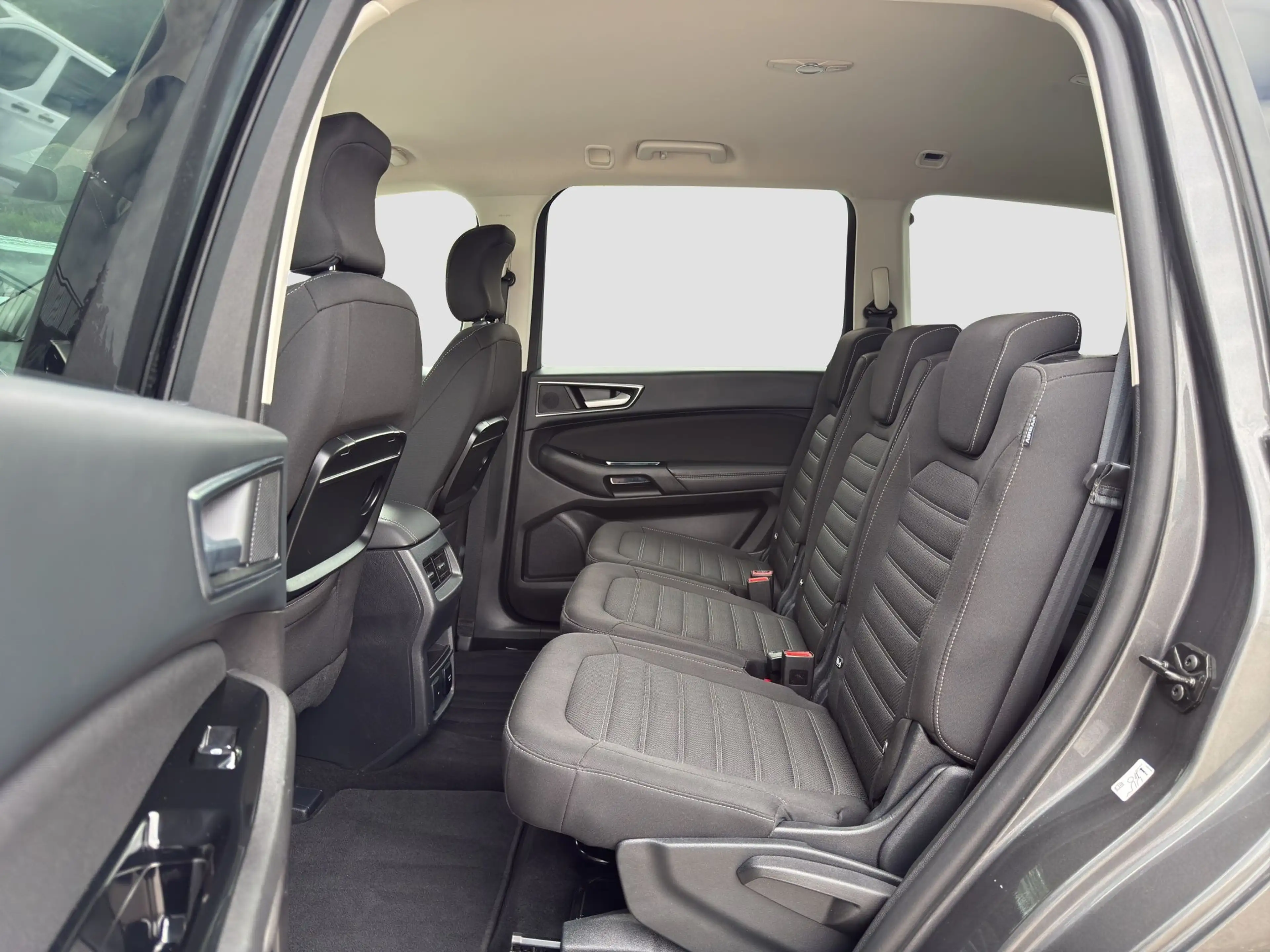 Ford Galaxy 2.0TDCi Titanium Aut. 7-Sitzer/AHK/Kamera/Assiste — photo 12