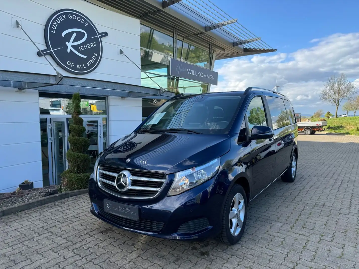 Mercedes-Benz V 220 d BT EDITION kompakt Blu/Azzurro - 1