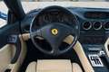 Ferrari 550 Maranello - Blu TDF & Crema/Blu Scuro, 26 000 km Blau - thumbnail 18