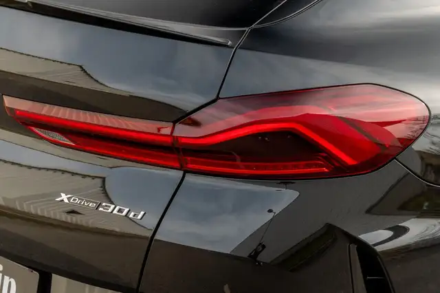 BMW X6 view 7