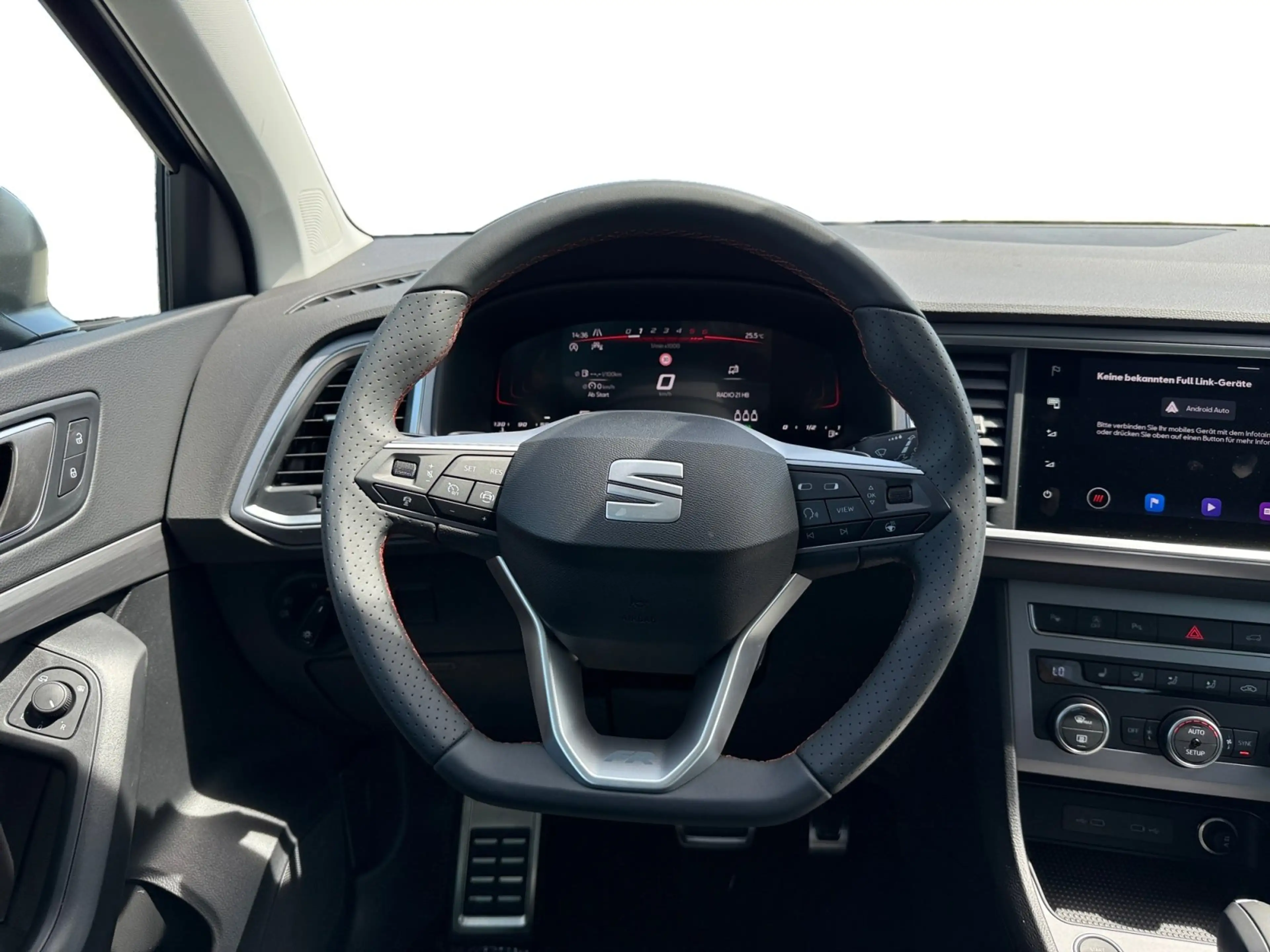 SEAT Ateca FR 2.0 TDI DSG ACC*AHK*NAVI*LED*PDC*e-Heck*SHZ — photo 12