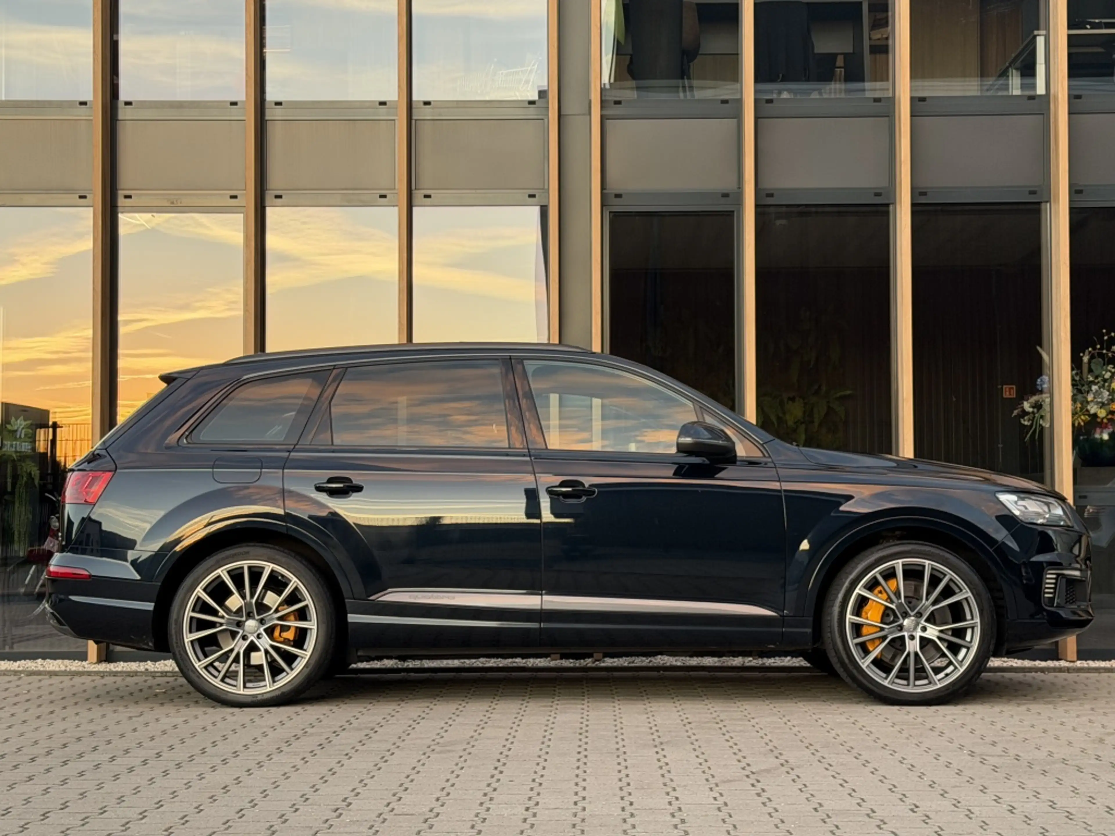 Audi Q7 e-tron 3.0 TDI Quattro | Pano | Trekhaak | Luchtvering | — photo 10
