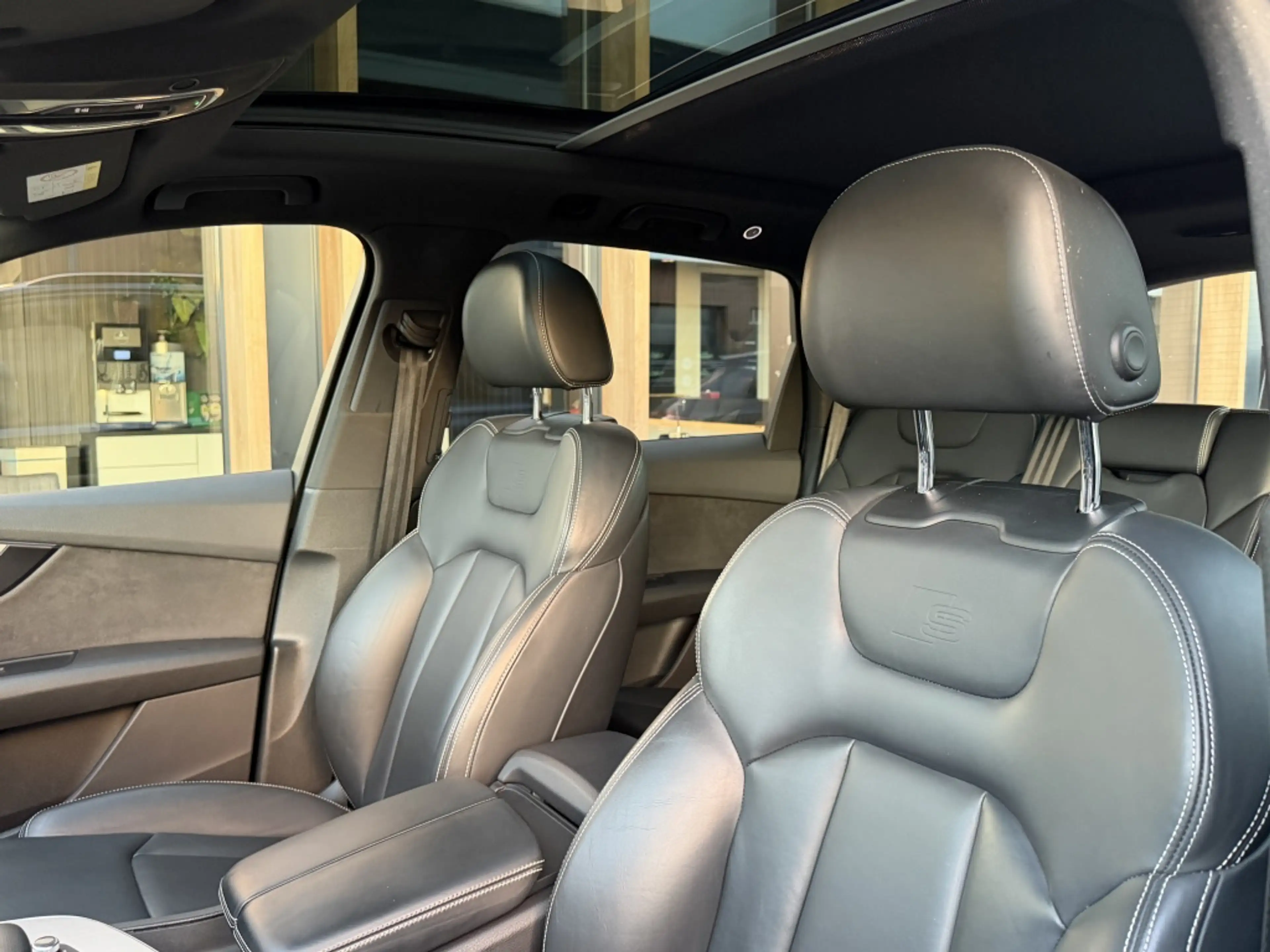 Audi Q7 e-tron 3.0 TDI Quattro | Pano | Trekhaak | Luchtvering | — photo 13