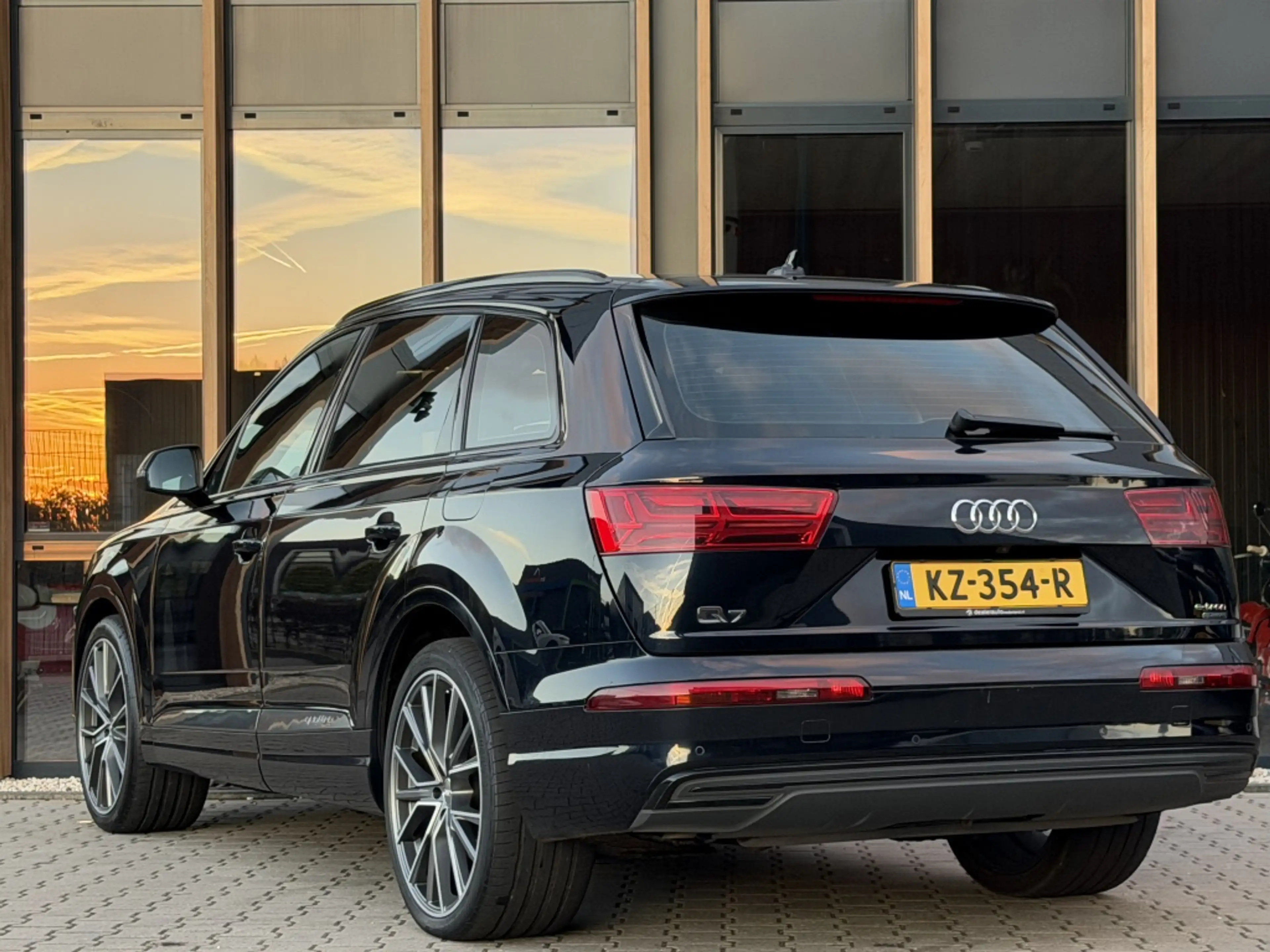 Audi Q7 e-tron 3.0 TDI Quattro | Pano | Trekhaak | Luchtvering | — photo 7