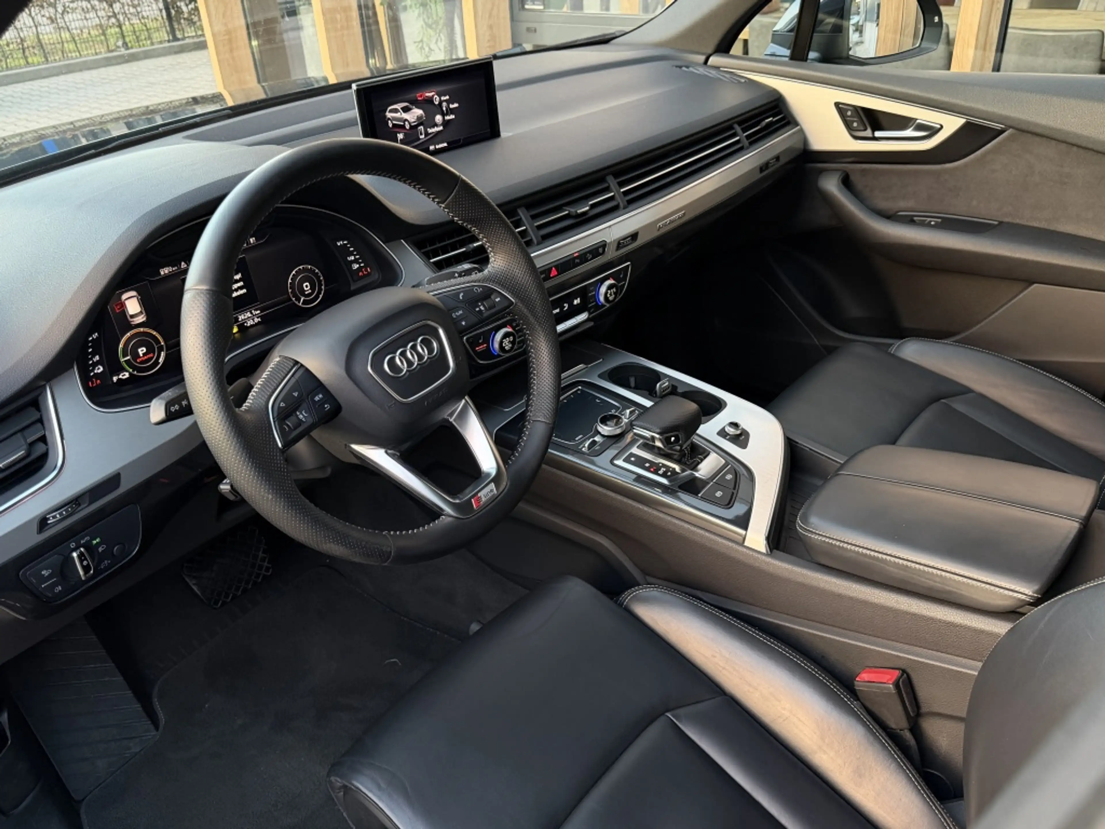 Audi Q7 e-tron 3.0 TDI Quattro | Pano | Trekhaak | Luchtvering | — photo 12