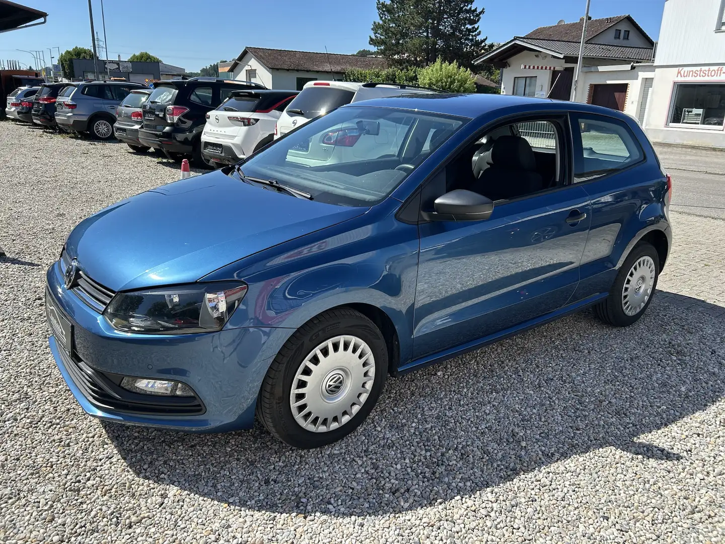 Volkswagen Polo 1.4 TDi Trendline Klima PDC Euro6 Bleu - 1
