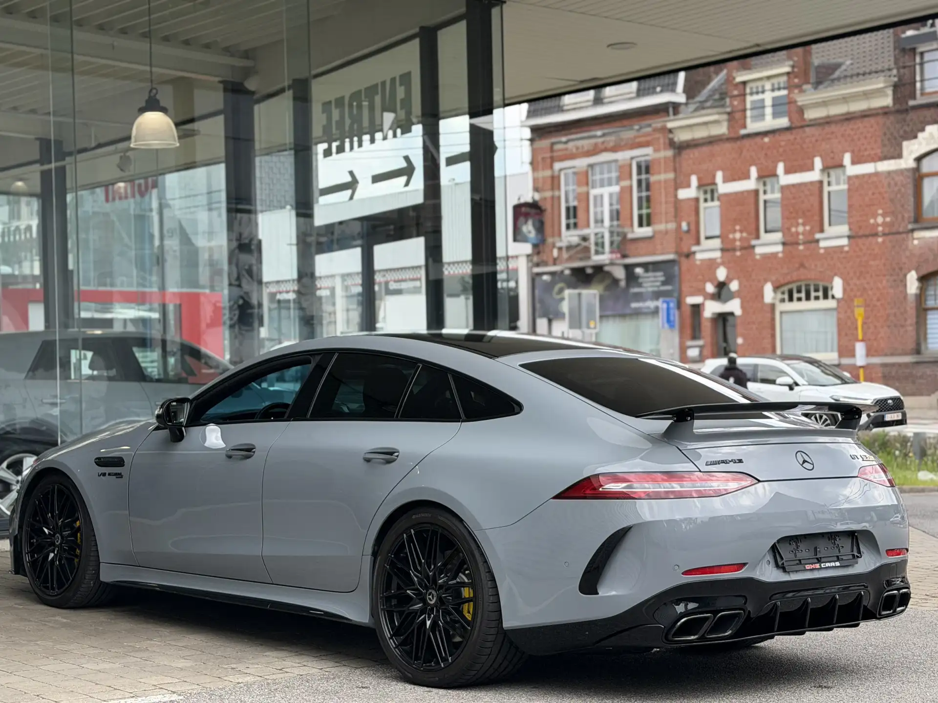 Mercedes-Benz AMG GT 4-Door Coupe 43 2020 화이트 사진 6