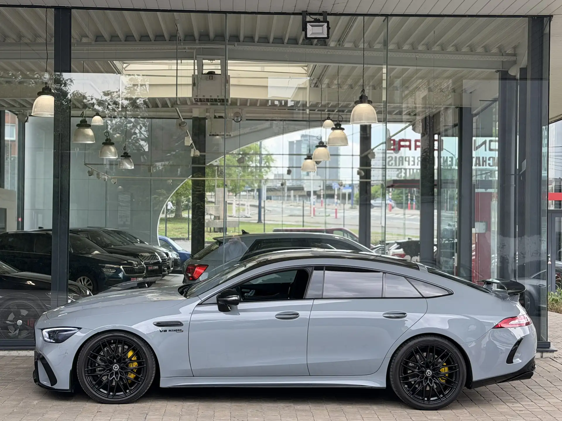 Mercedes-Benz AMG GT 4-Door Coupe 43 2020 화이트 사진 7