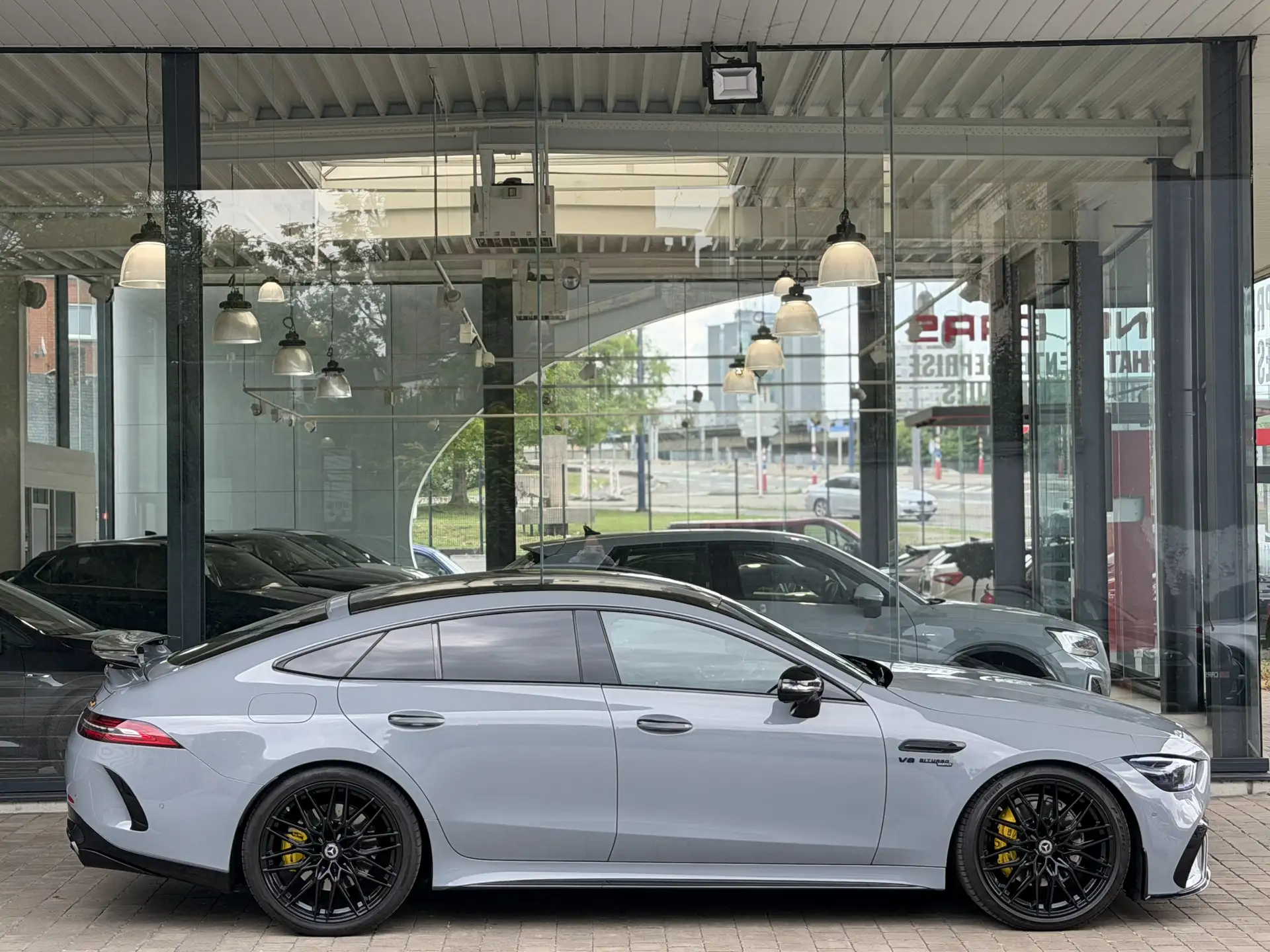 Mercedes-Benz AMG GT 4-Door Coupe 43 2020 화이트 사진 8