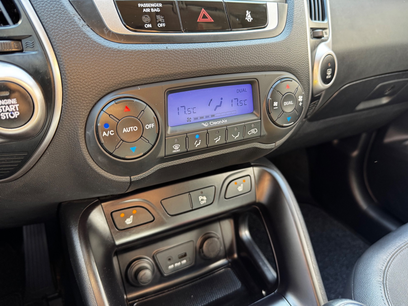 Hyundai iX35 1.6i GDI i-Magine Navigatie Leder CarPlay Dealer H — photo 13
