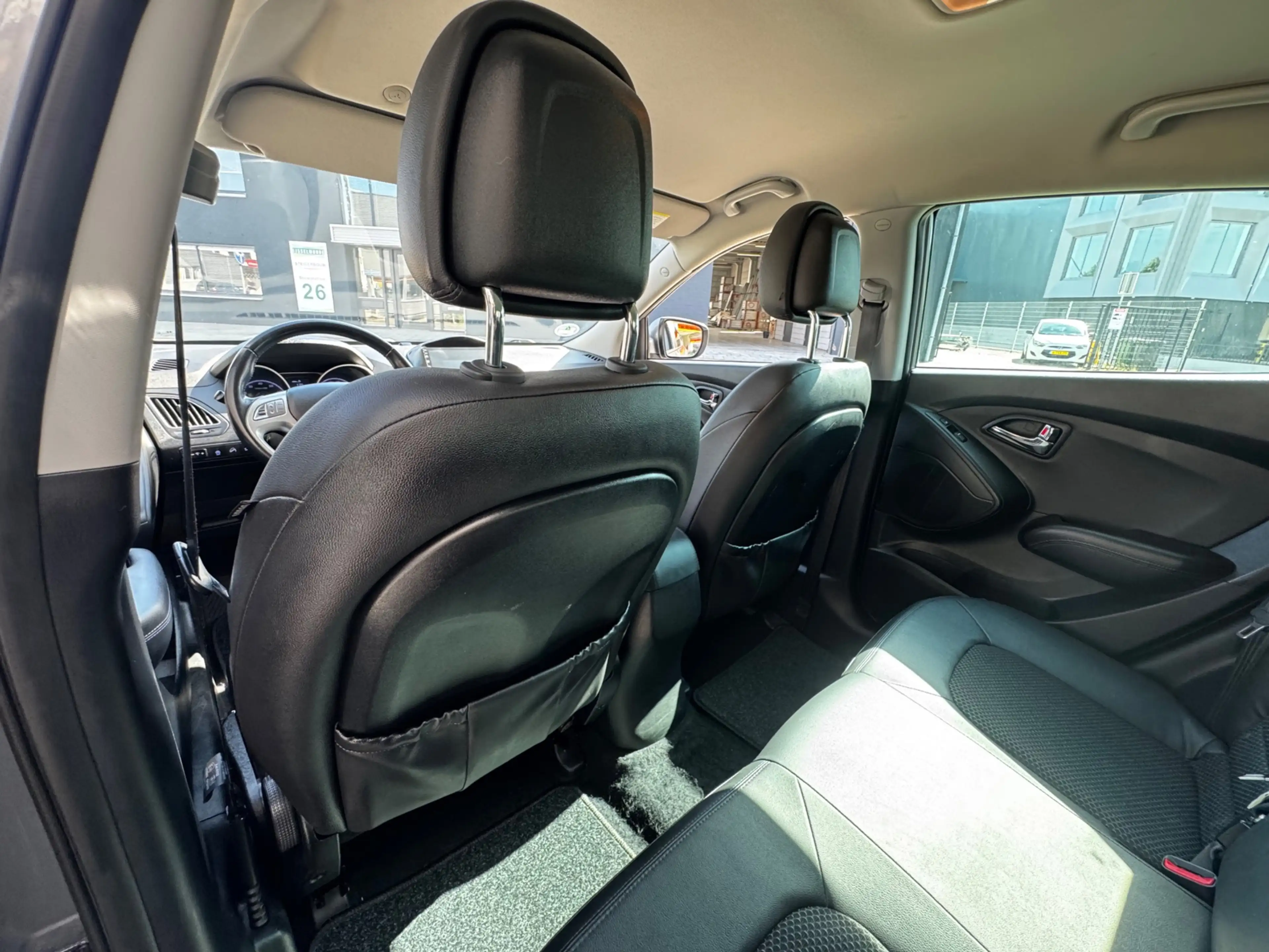 Hyundai iX35 1.6i GDI i-Magine Navigatie Leder CarPlay Dealer H — photo 6