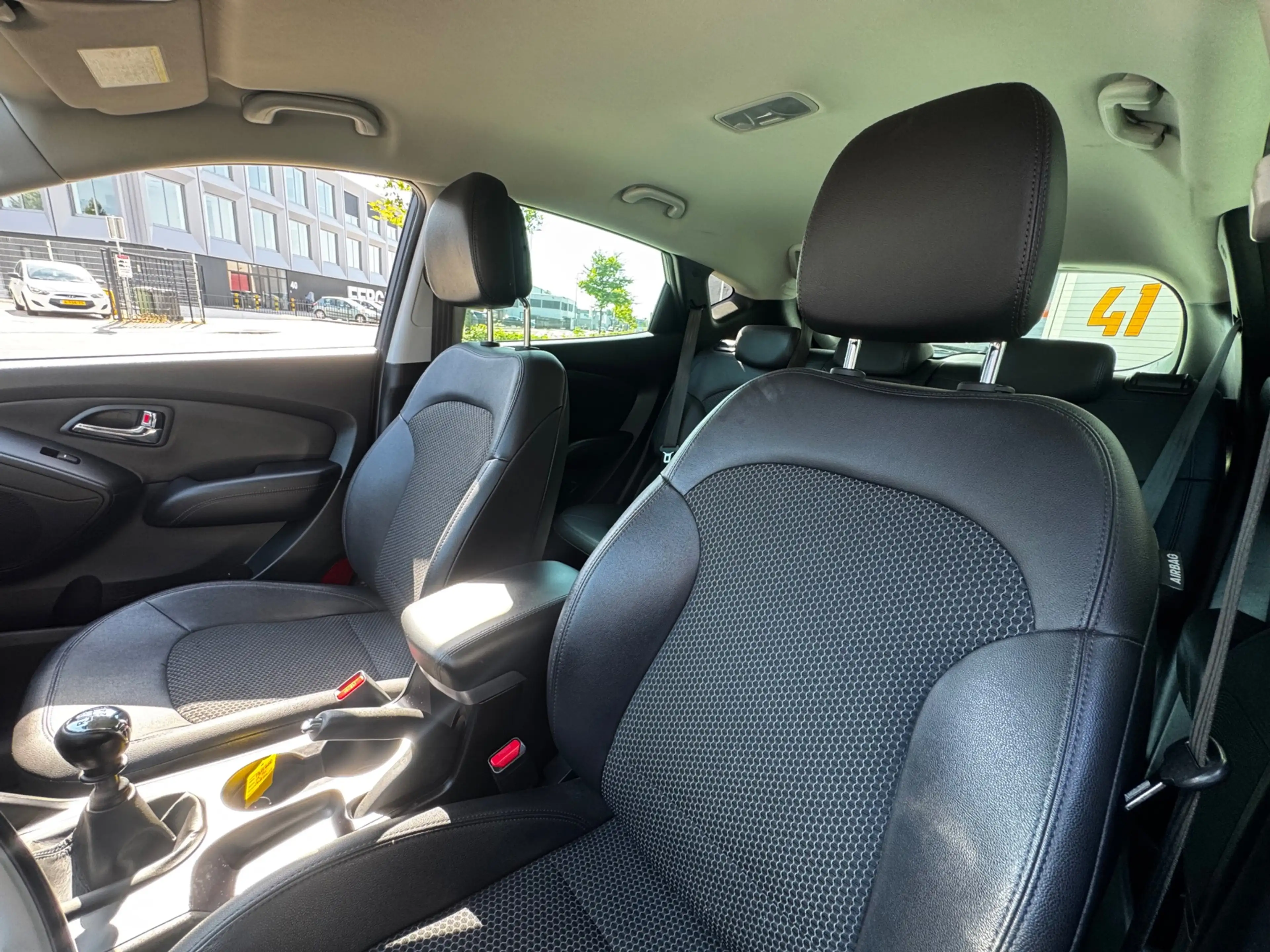 Hyundai iX35 1.6i GDI i-Magine Navigatie Leder CarPlay Dealer H — photo 5