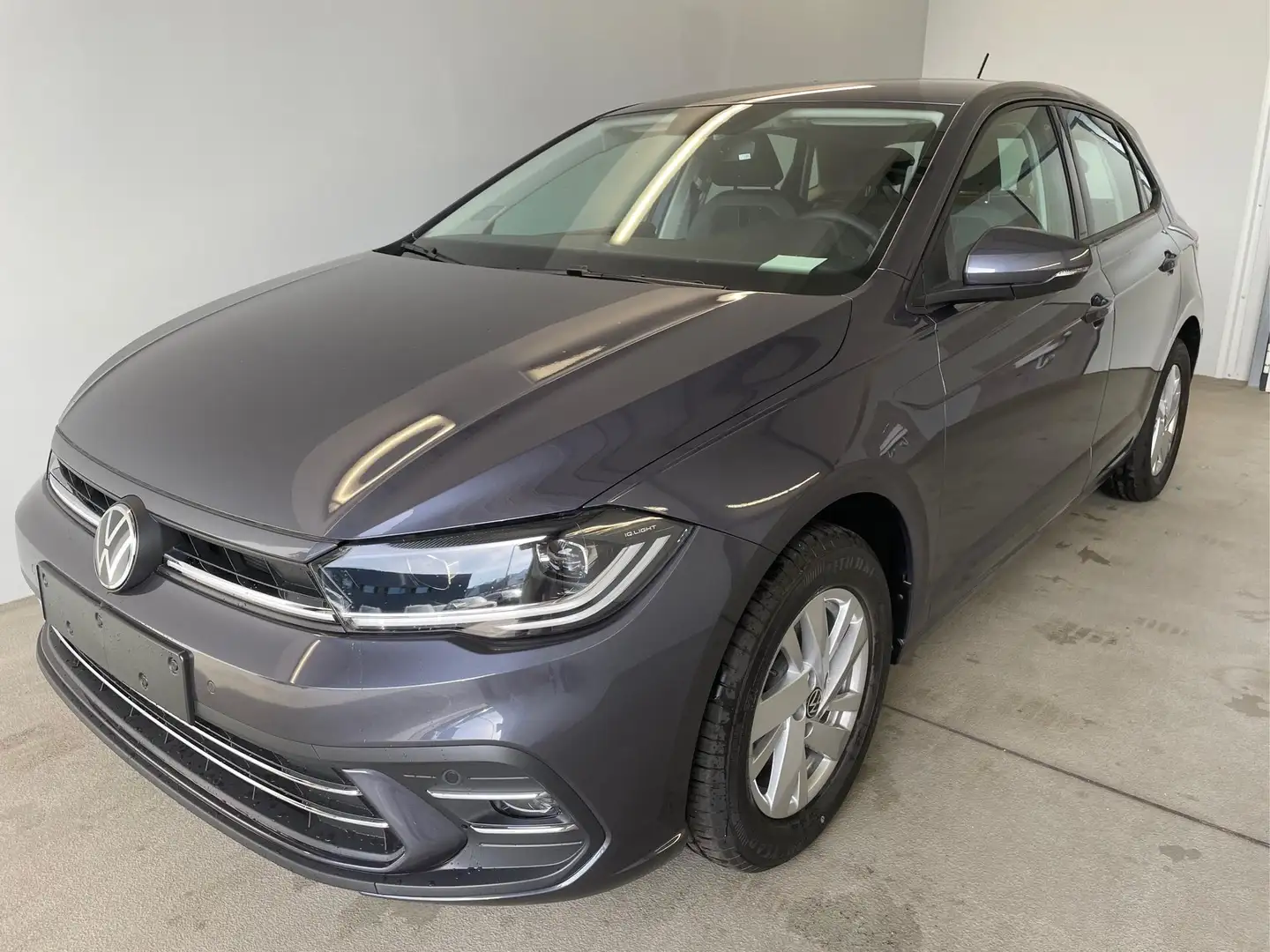 Volkswagen Polo Style DSG AHK+Kamera+ACC+Matrix-LED 1.0 TSI DSG... Grau - 1