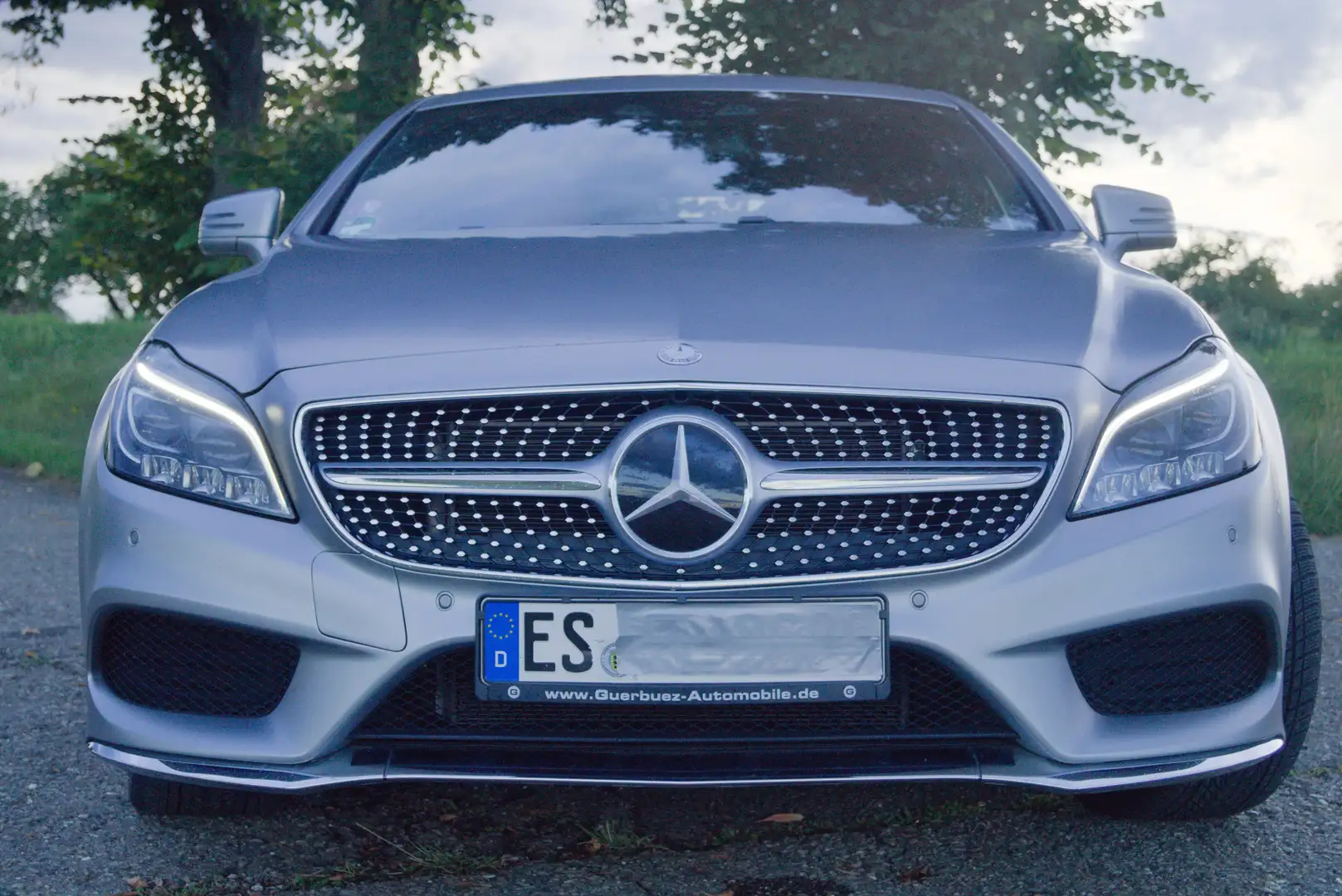 Mercedes-Benz CLS 400 CLS Shooting Brake 400 MAGNO MATT DESIGNO Silber - 2