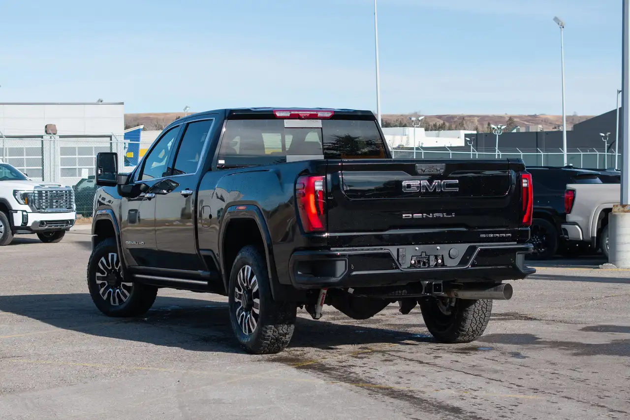 GMC Sierra 2500HD снимка GMC Sierra 2500HD