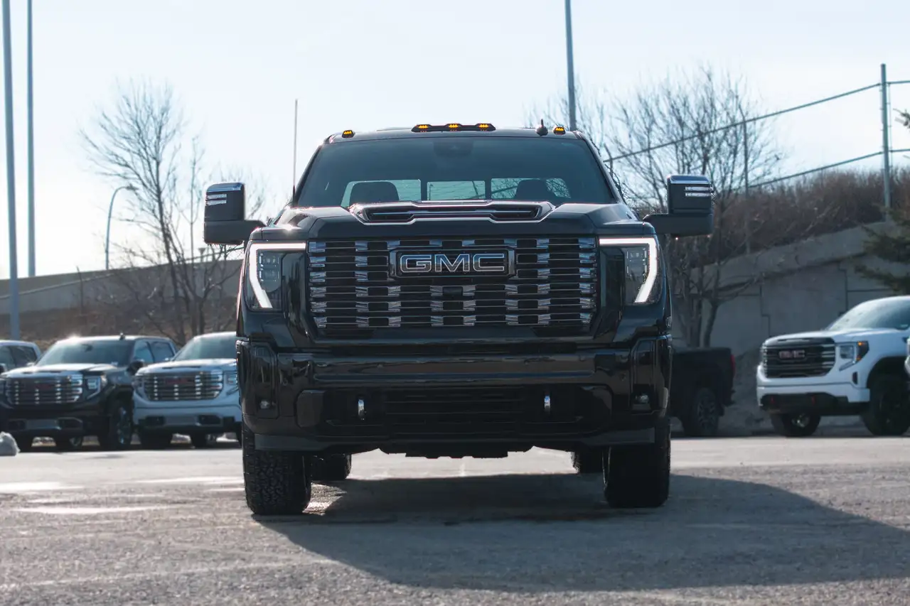 GMC Sierra 2500HD снимка GMC Sierra 2500HD