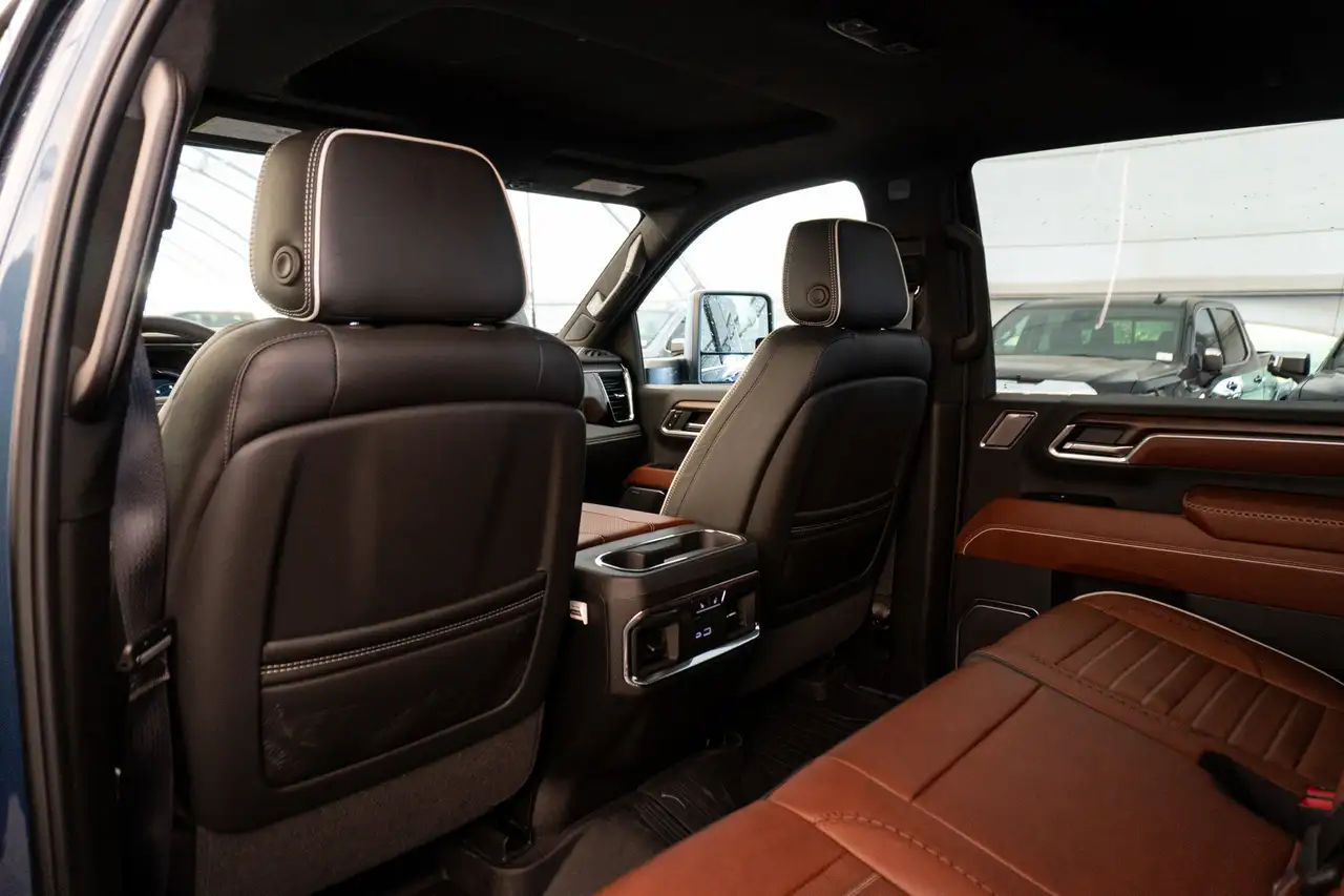 GMC Sierra 2500HD снимка GMC Sierra 2500HD