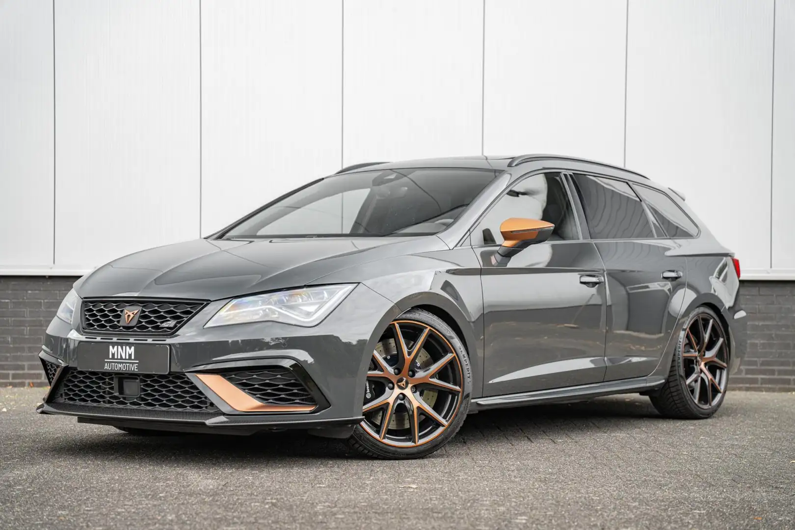 SEAT Leon ST 2.0 TSI CUPRA R 4DRIVE |Pano|Carbon|Beats|Bremb Gris - 1