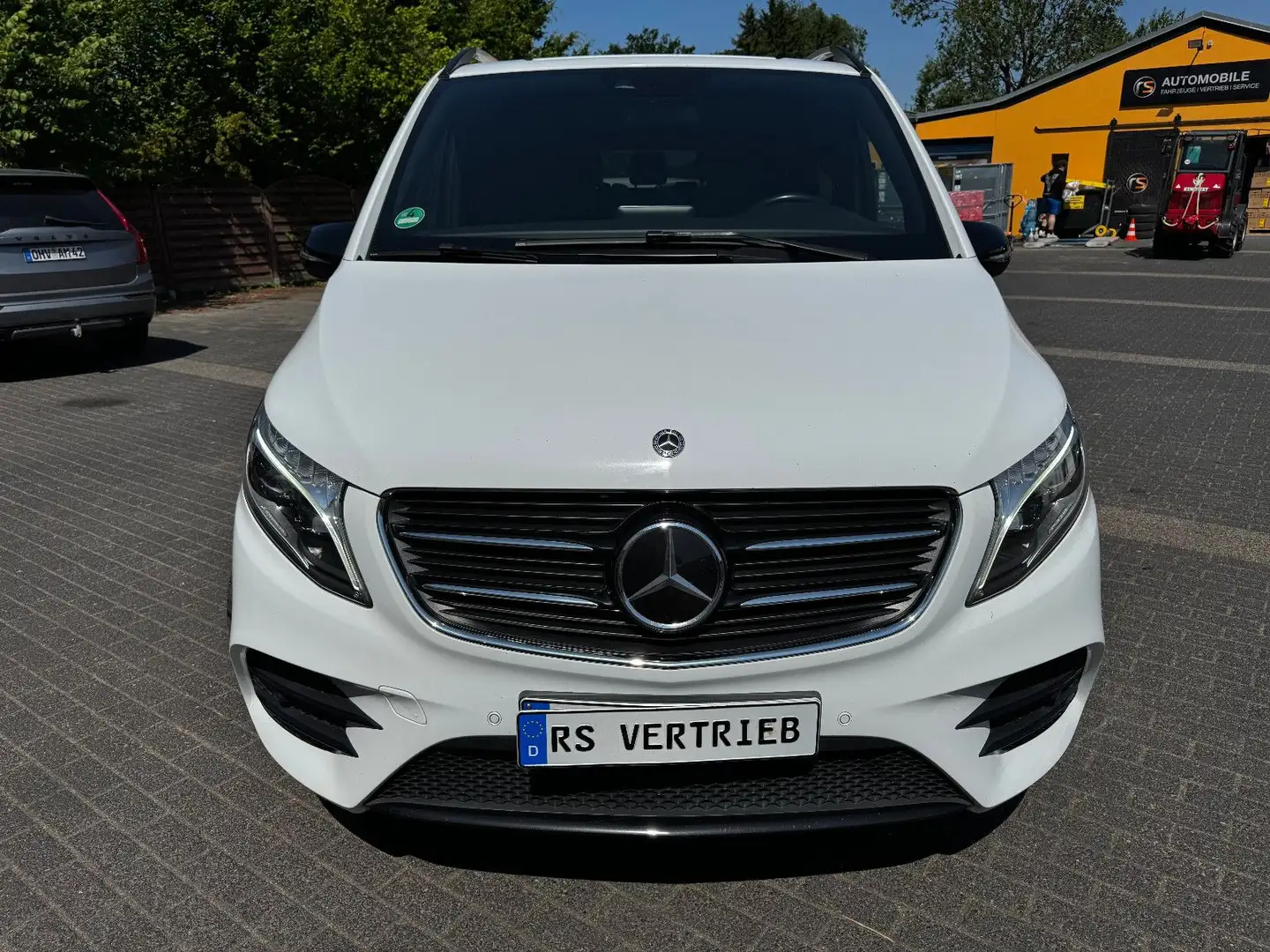 Mercedes-Benz V 250 d lang 7G-Edition-NAVI+DISTRONIC+AMG LINE Blanc - 2