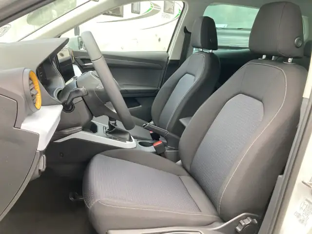 Seat Arona view 9