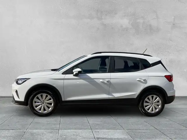 Seat Arona view 2