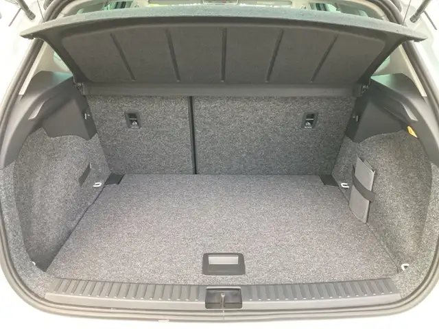 Seat Arona view 12