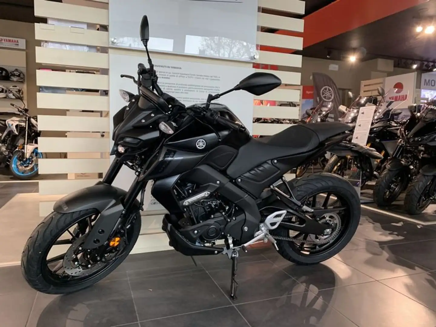 Yamaha MT-125 - 2