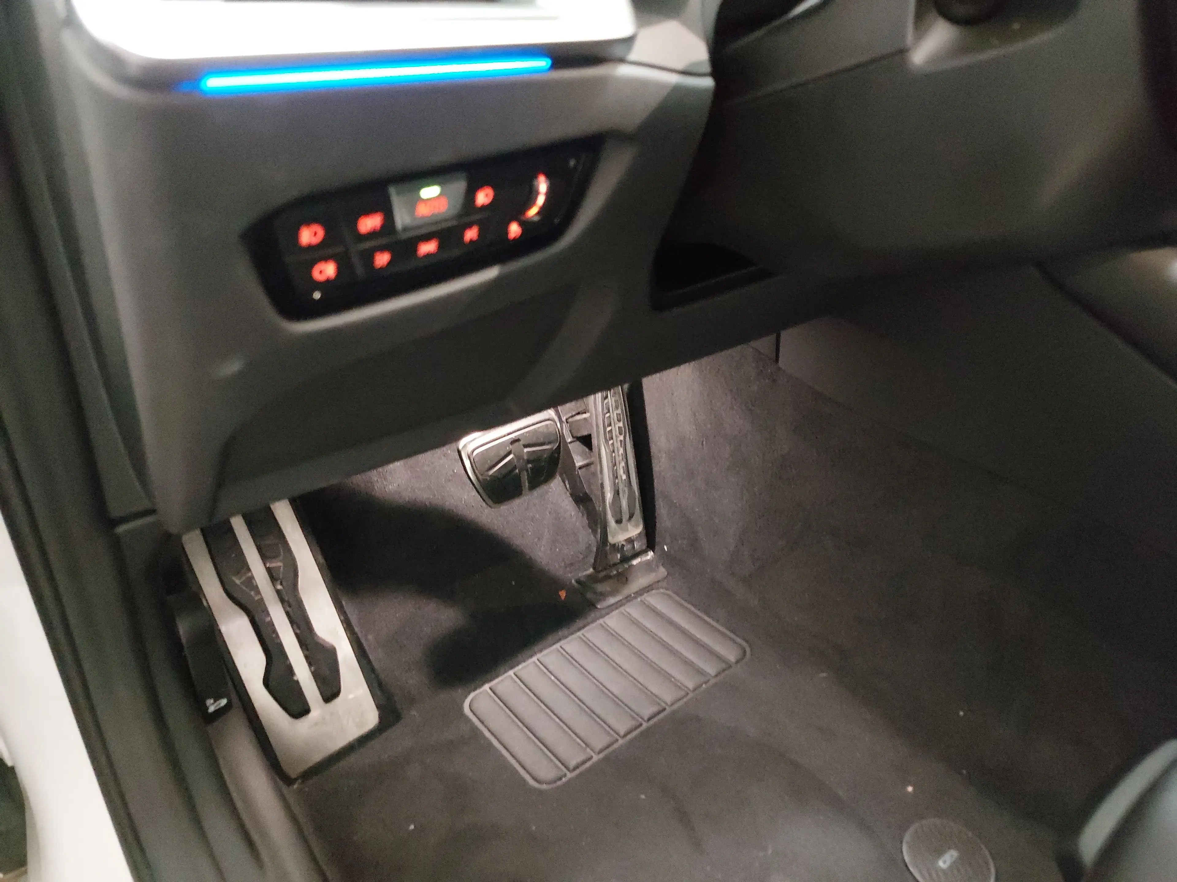 BMW 430 D T-LEDER KLIMAAUT LED RADIO PDC HIFI NAVI LC PROF — photo 7