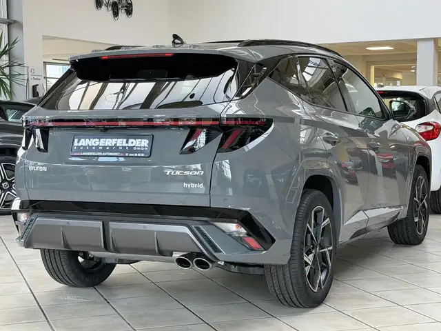 Hyundai Tucson view 3