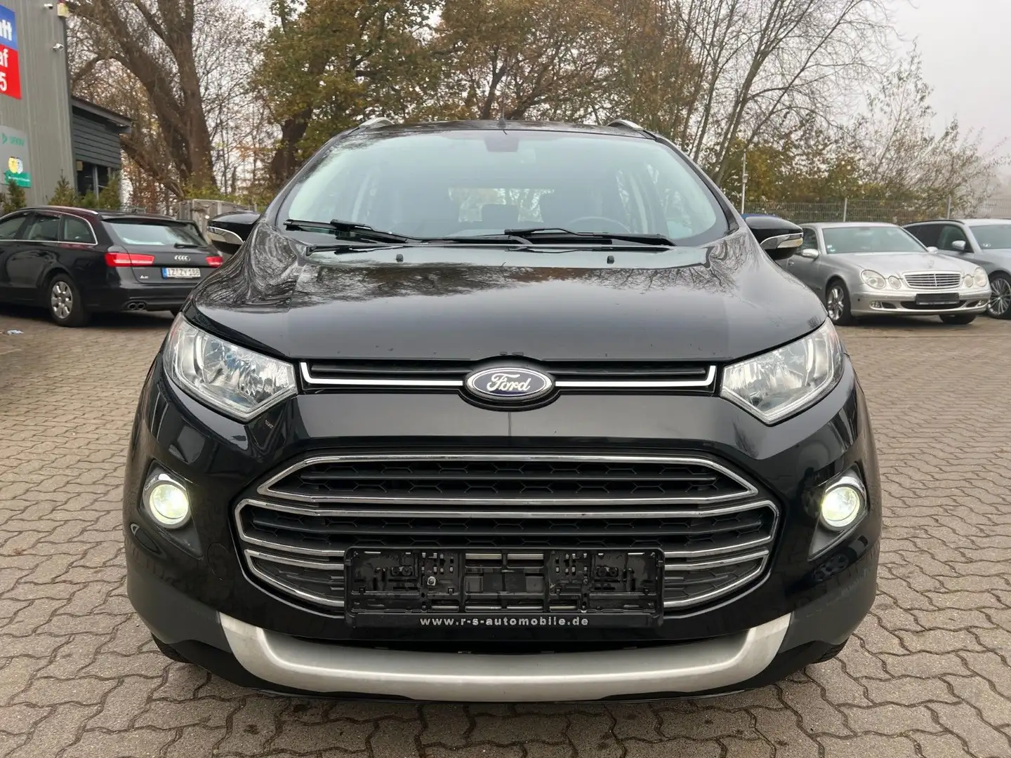 Ford EcoSport Titanium PDC°TEMPOM°KEYLESS°ALLWETTER Schwarz - 2
