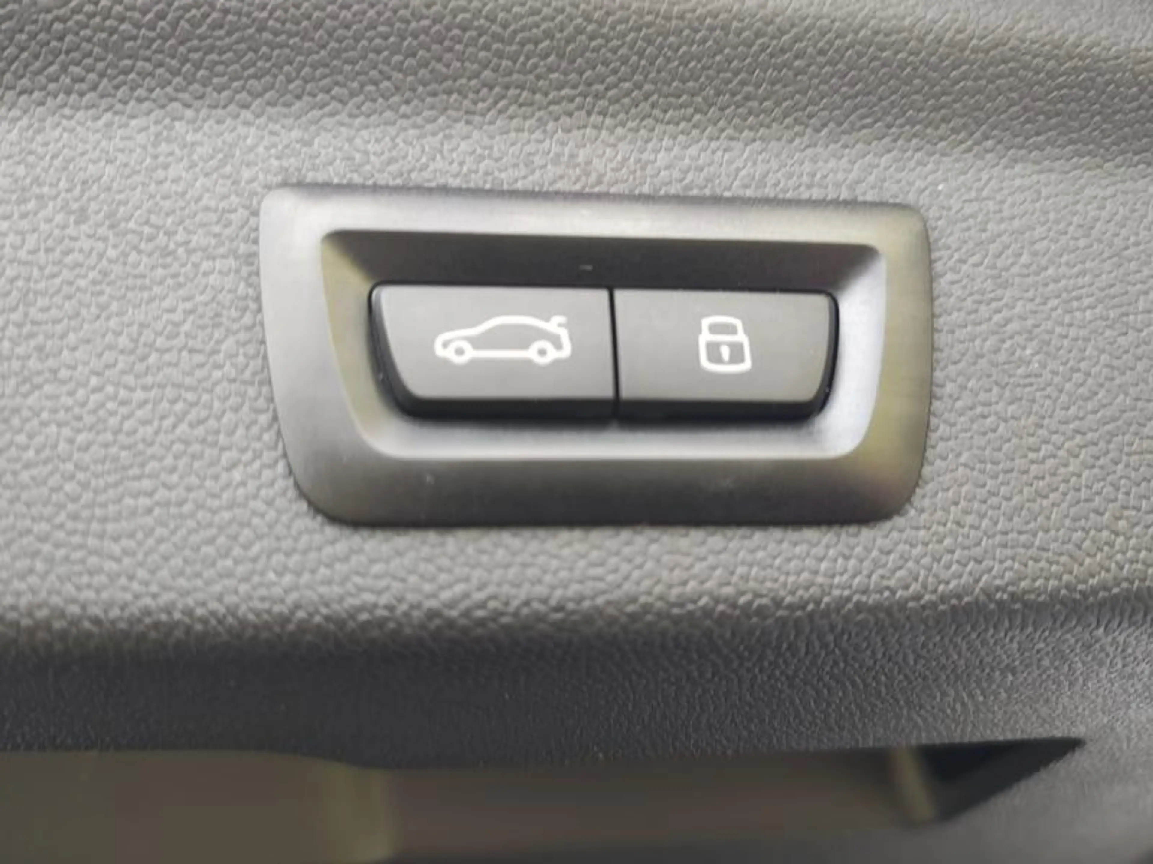 MINI Cooper D Countryman Auto / Sièges Sport / LED Headlights — photo 10