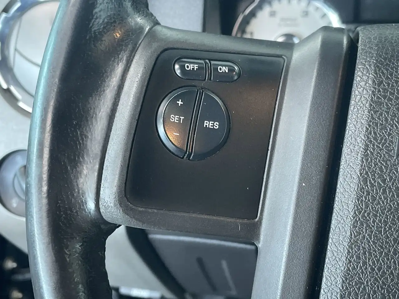 Ford F 350 снимка Ford F 350