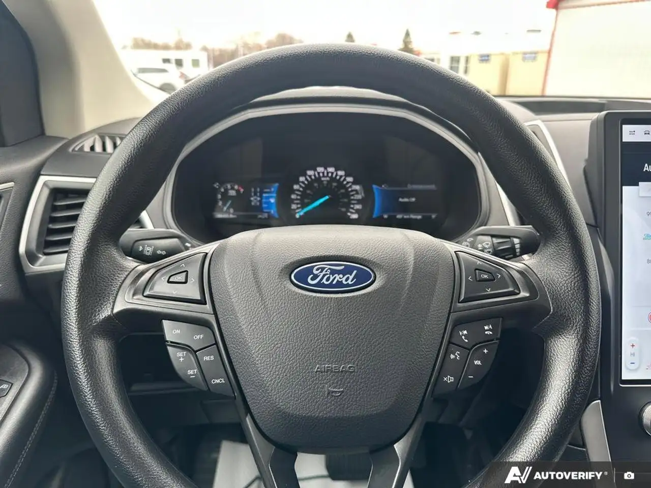 Ford Edge снимка Ford Edge
