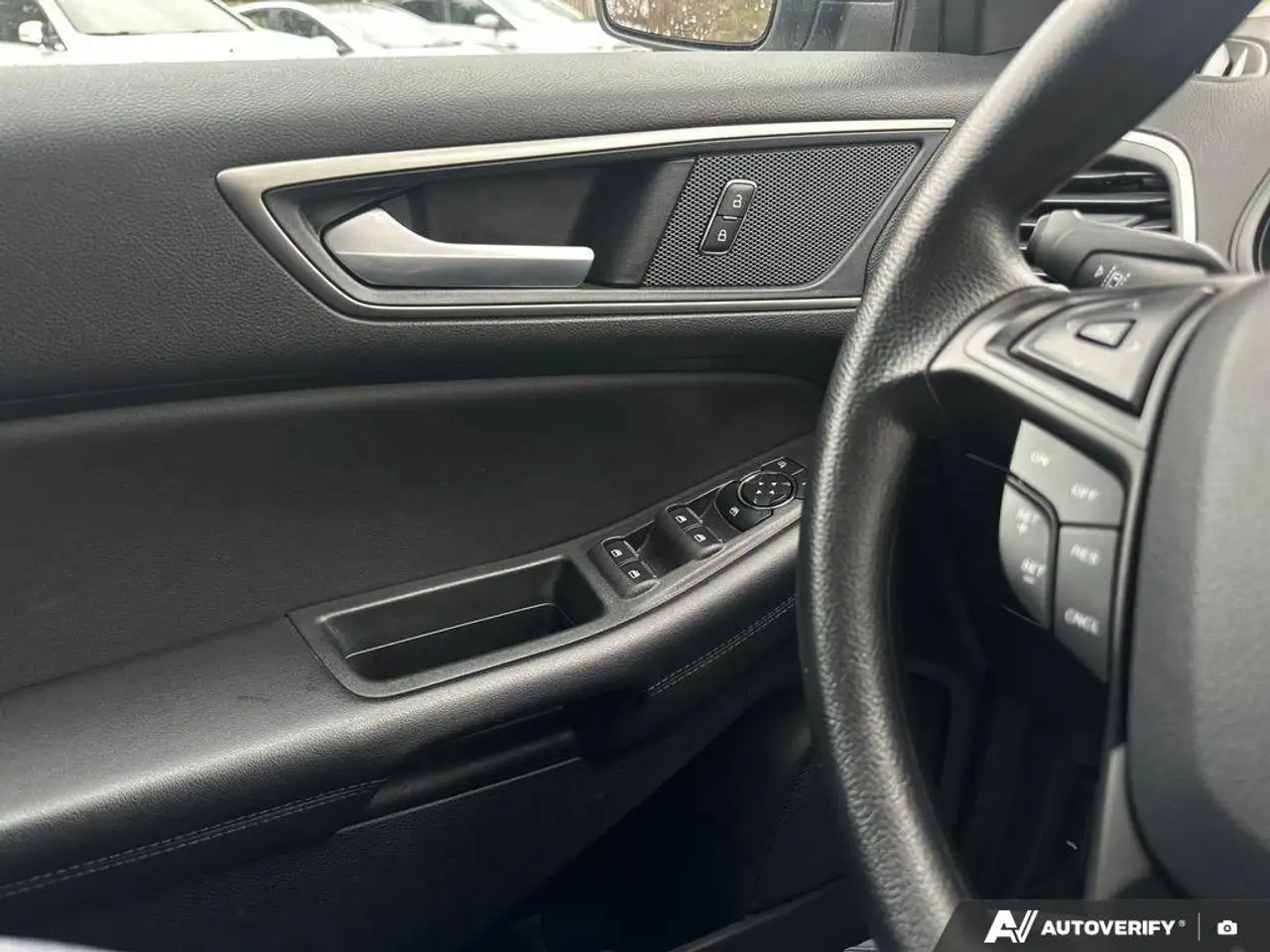 Ford Edge снимка Ford Edge
