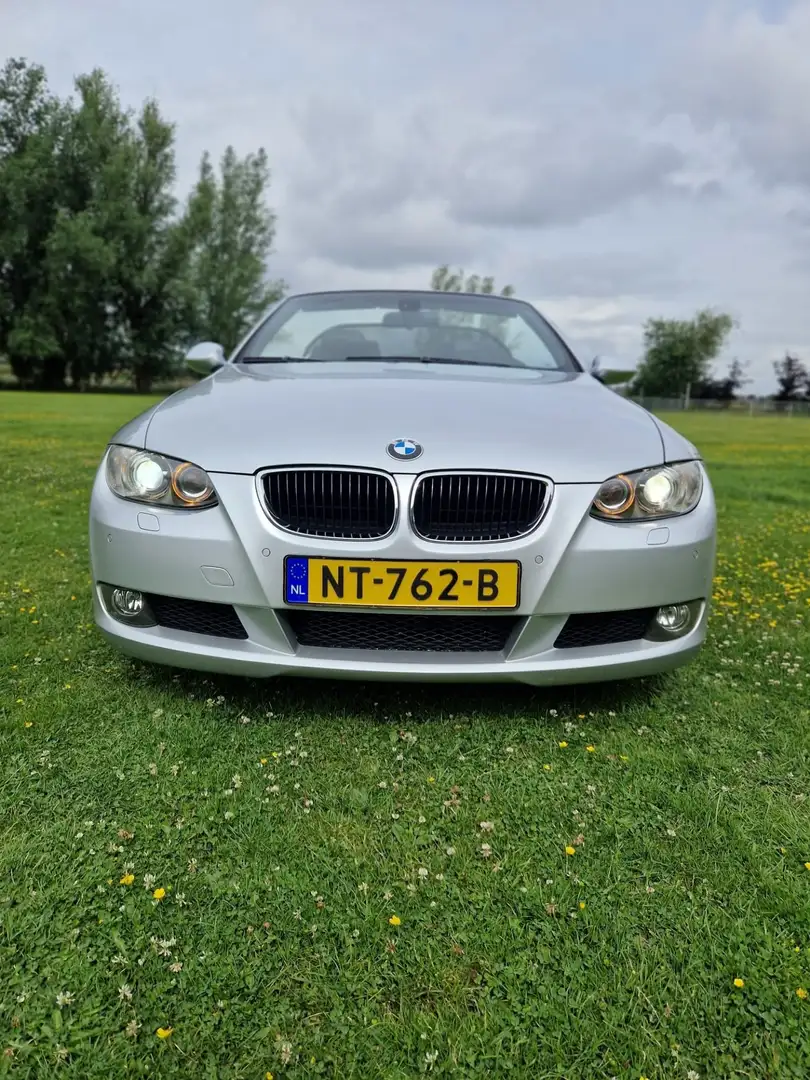 BMW 330 320i High Executive in TOPSTAAT AUTOMAAT Zilver - 2