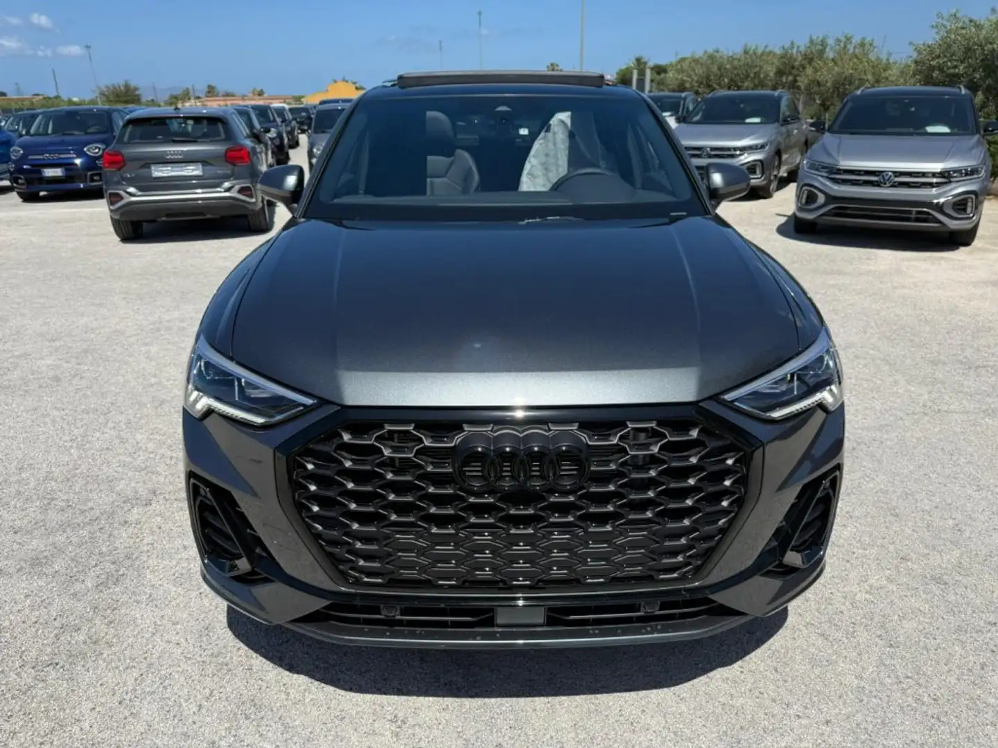 Audi Q3 SPB 35 TDI S tronic Identity Black + Tetto Grijs - 2