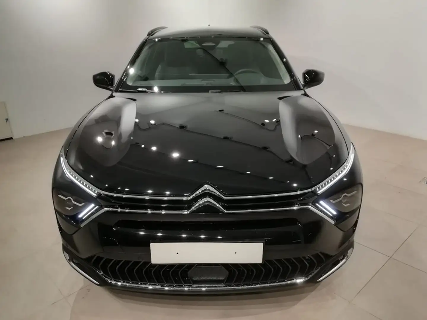 Citroen C5 X 1.2 Puretech Shine EAT8 130 Schwarz - 2