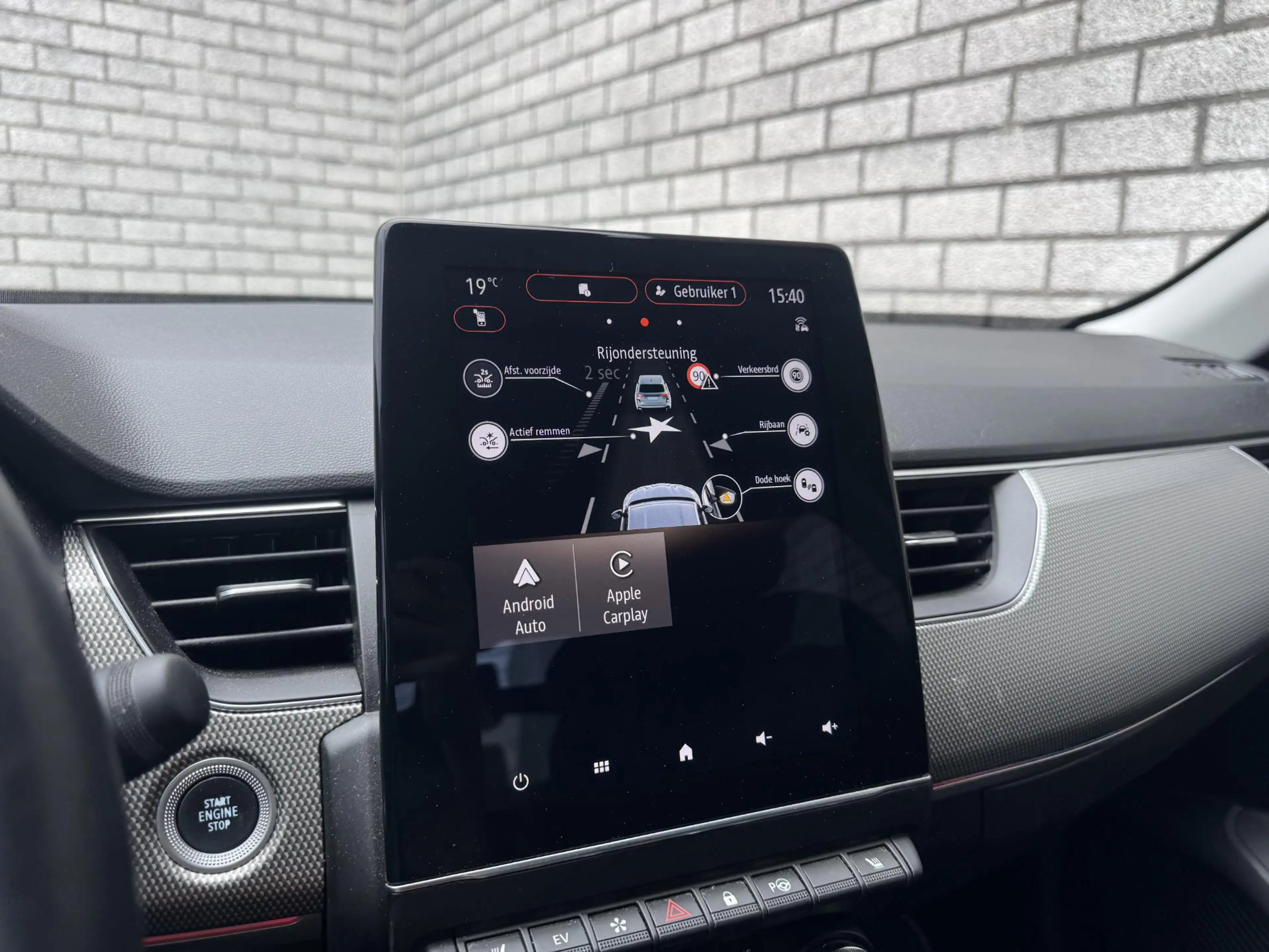 Renault Arkana 1.6 E-Tech hybrid 145 techno | Stoel + stuurverwar — photo 15