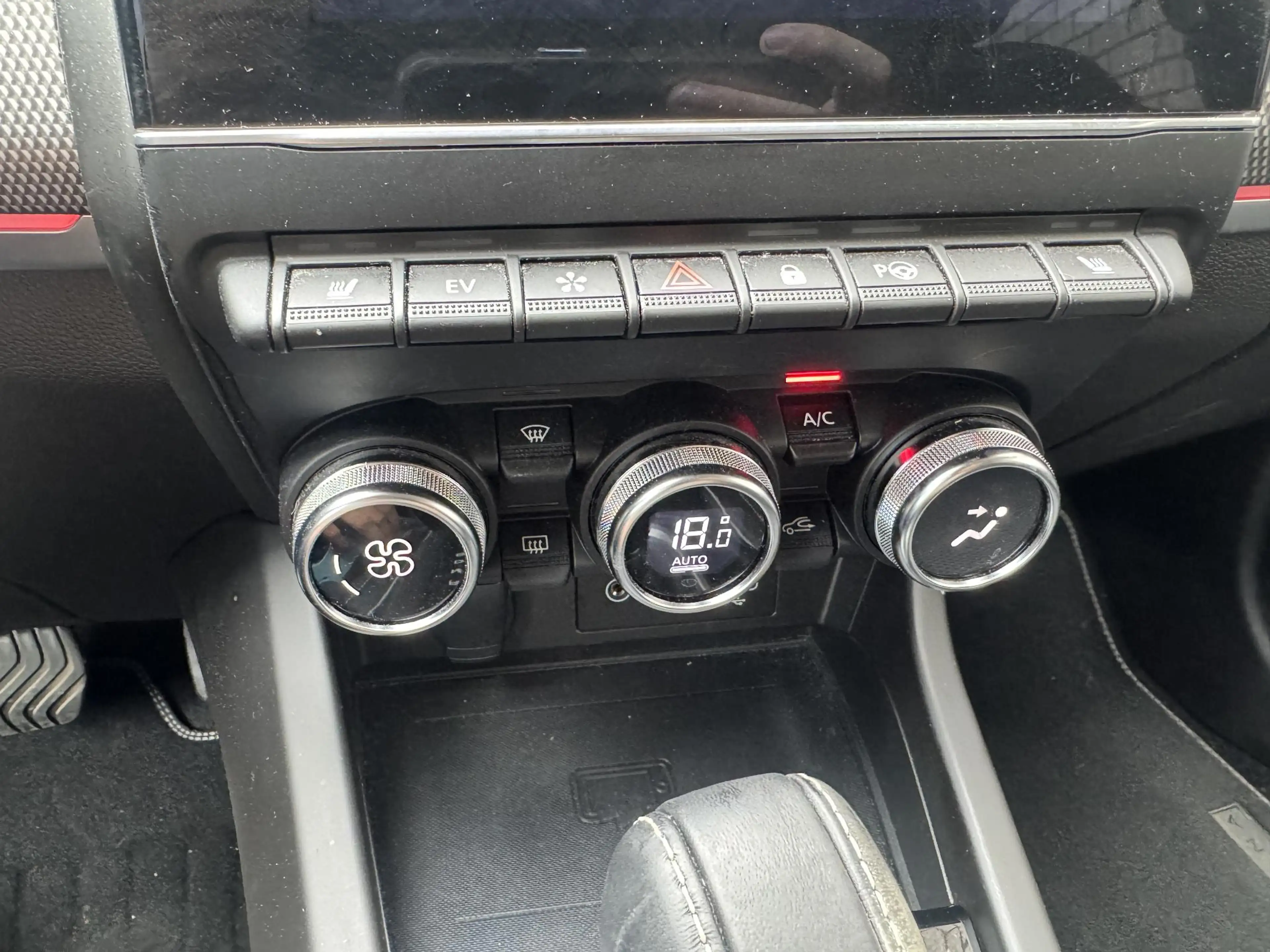 Renault Arkana 1.6 E-Tech hybrid 145 techno | Stoel + stuurverwar — photo 18