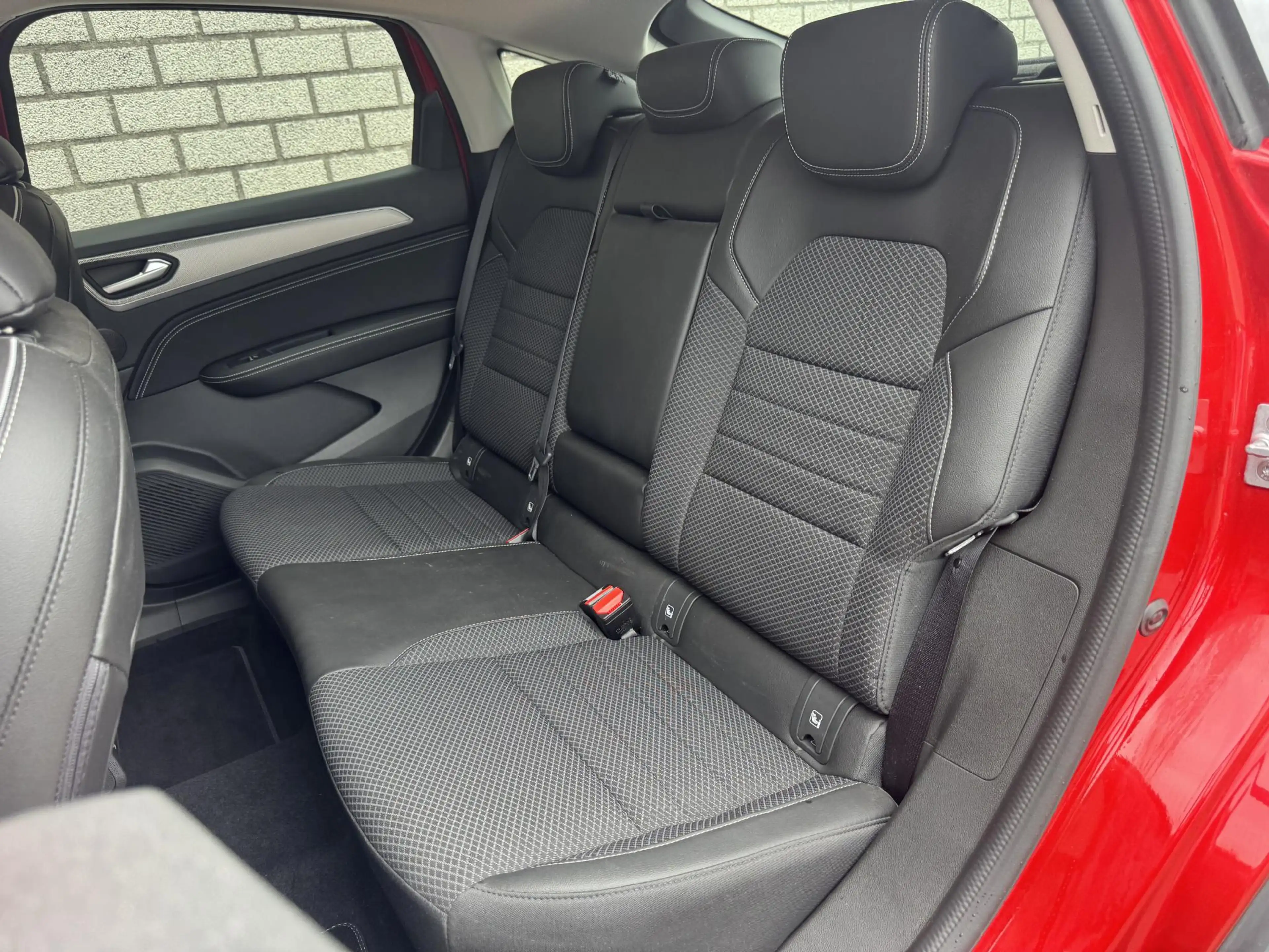 Renault Arkana 1.6 E-Tech hybrid 145 techno | Stoel + stuurverwar — photo 9