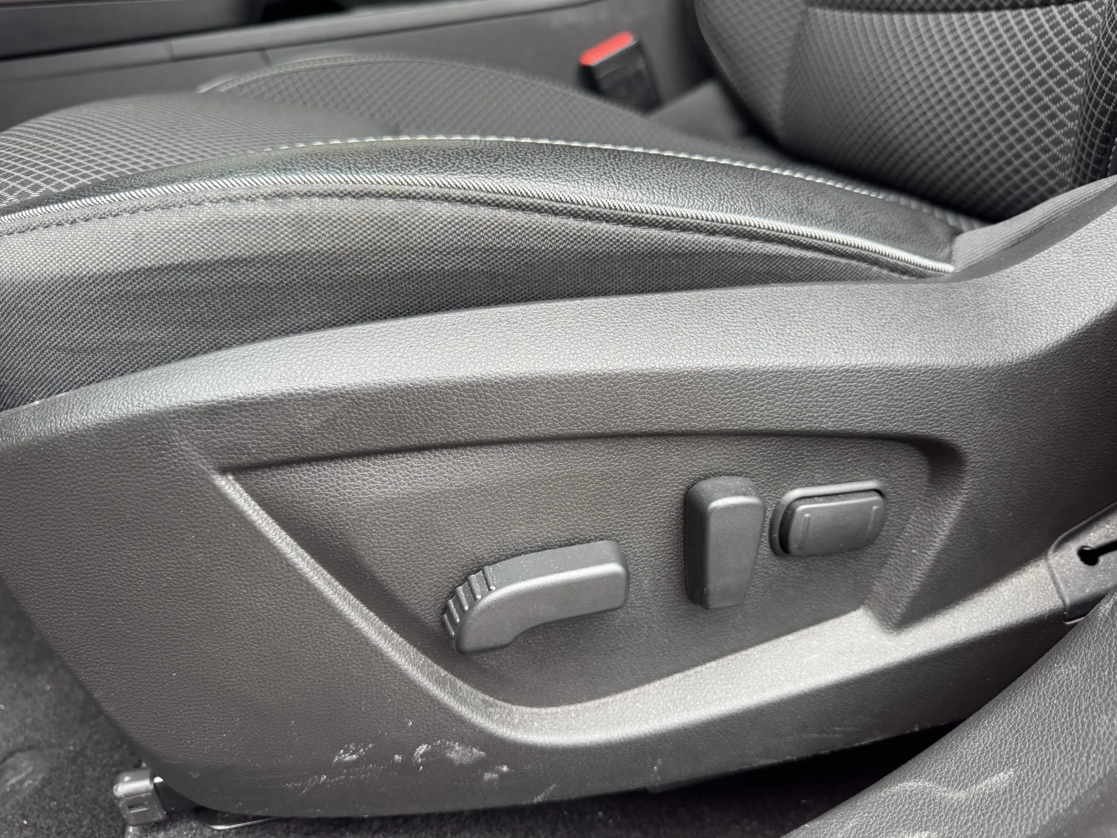 Renault Arkana 1.6 E-Tech hybrid 145 techno | Stoel + stuurverwar — photo 8