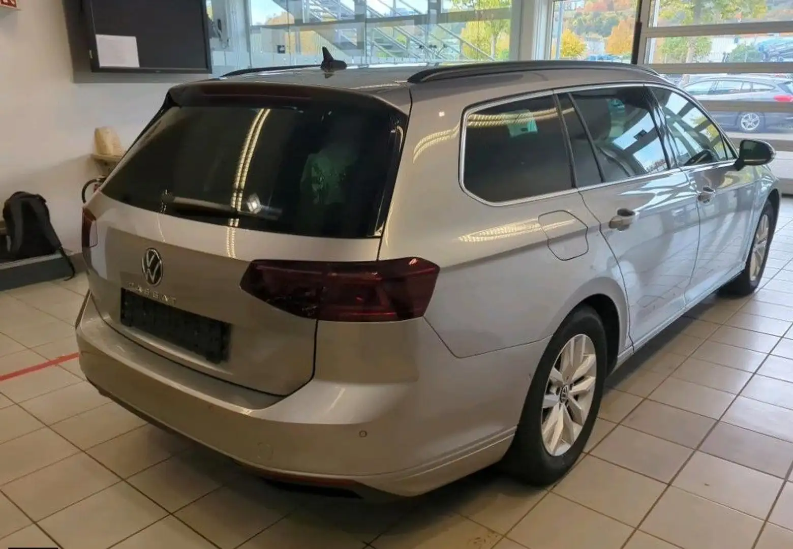 Volkswagen Passat Variant Var Business/Digital Cockp/Matrix LED/13950Netto Argent - 2