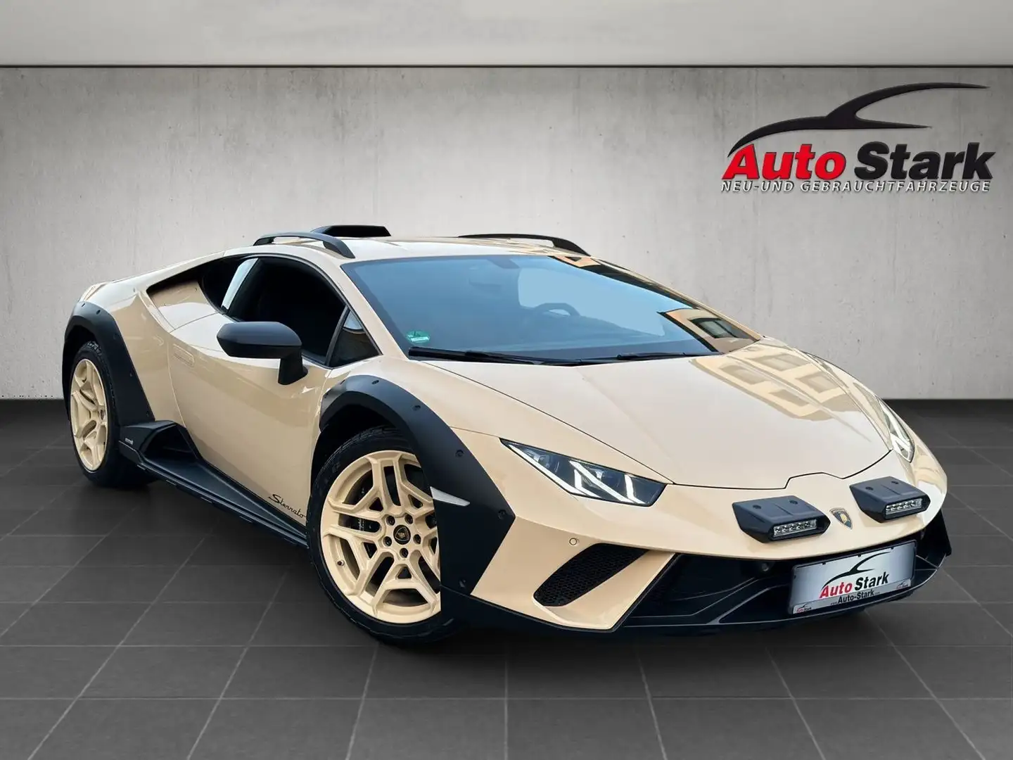 Lamborghini Huracán V10 Sterrato 1 of 1.499 Sammler-/Liebhaberfahrzeug Gelb - 2