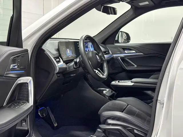 BMW X1 view 9