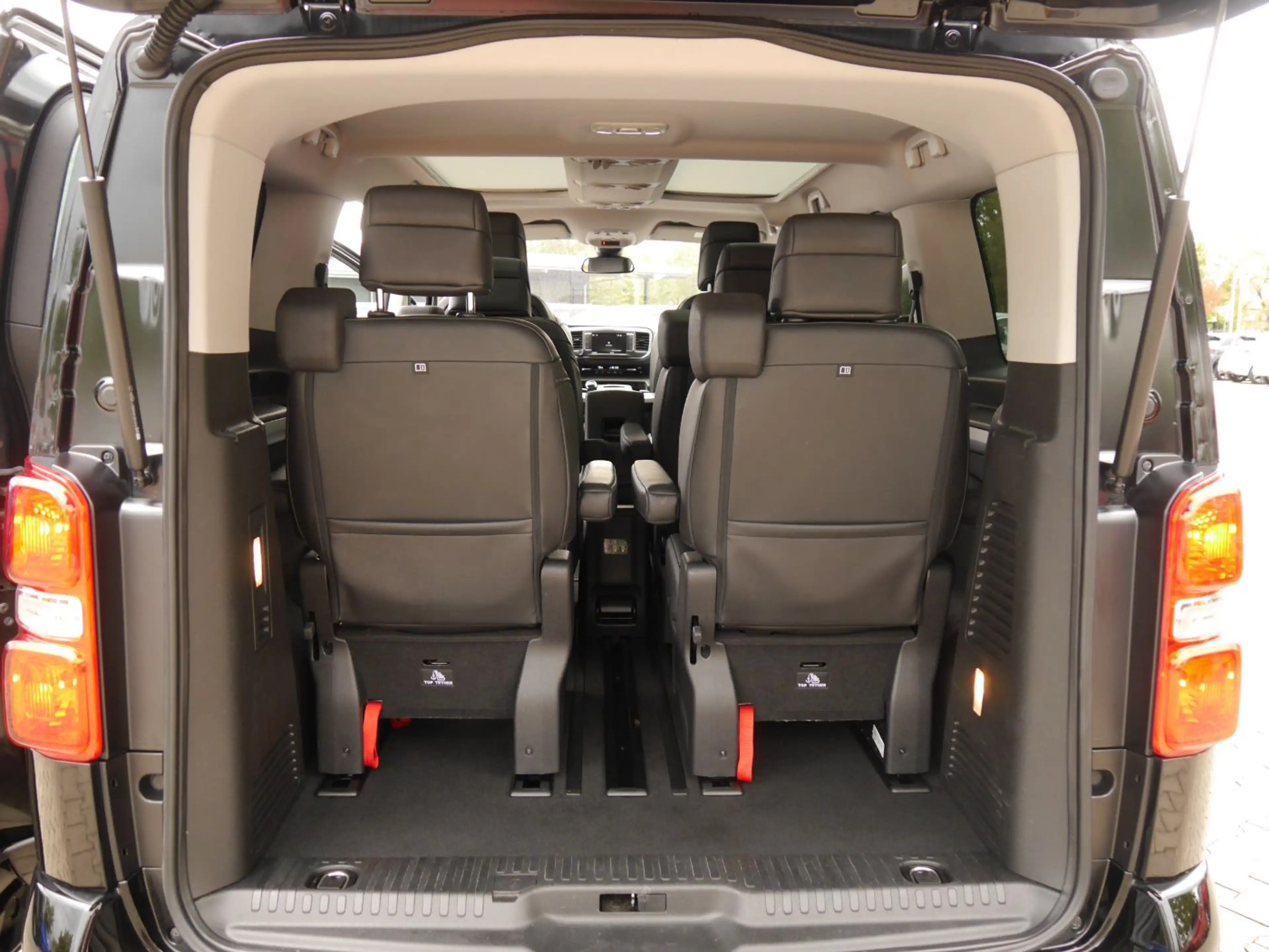 Opel Zafira Life 2.0 D (L2) Tourer M Klimaautomatik Sitzheizung — photo 11