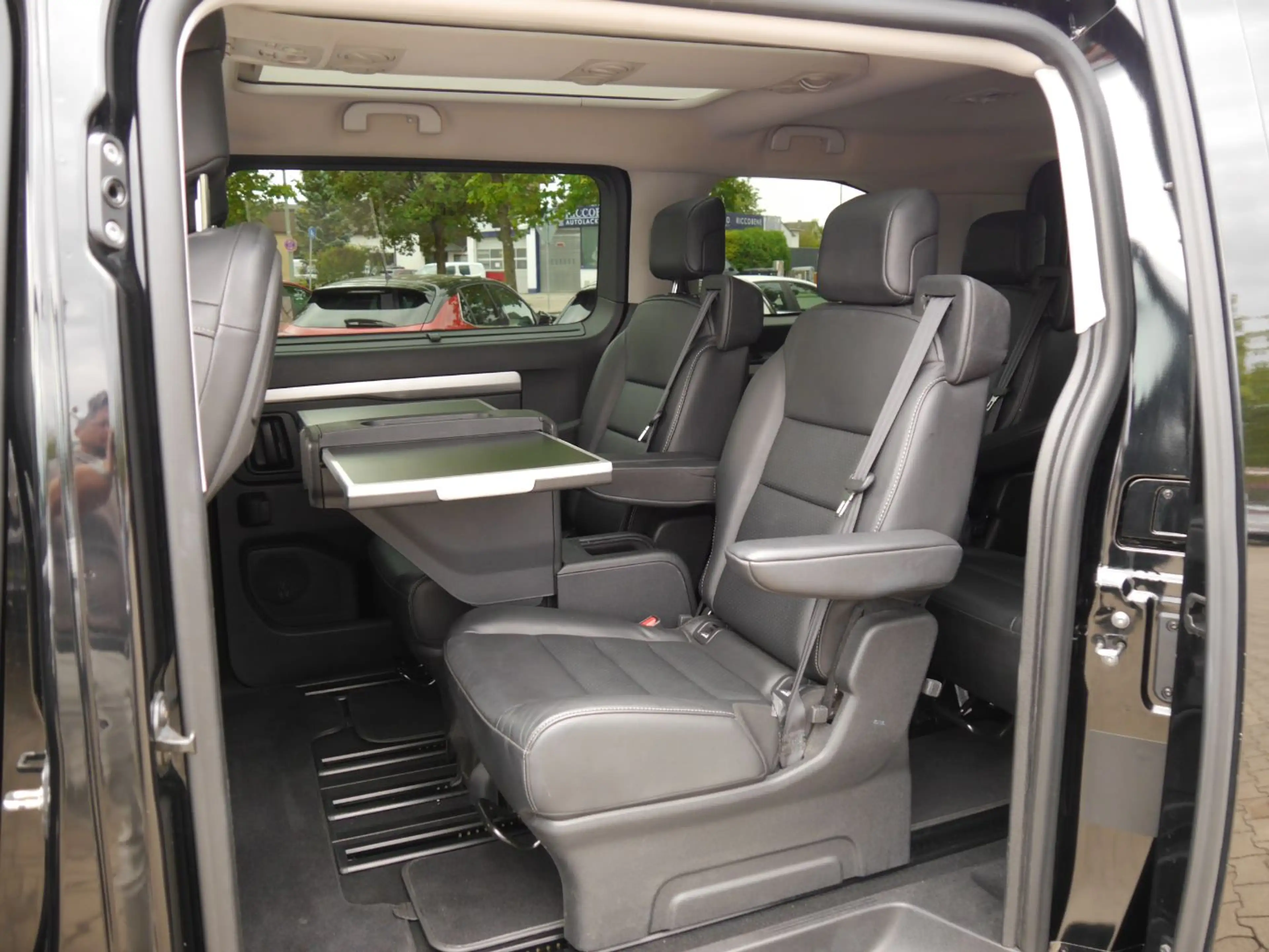 Opel Zafira Life 2.0 D (L2) Tourer M Klimaautomatik Sitzheizung — photo 9